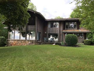 TRACT 4 - REAL ESTATE AUCTION - 2 PRESTIGUOUS HOMES - 66+/- ACRES IN 5 TRACTS IN NOBLE COUNTY, INDIANA