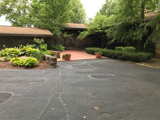TRACT 4 - REAL ESTATE AUCTION - 2 PRESTIGUOUS HOMES - 66+/- ACRES IN 5 TRACTS IN NOBLE COUNTY, INDIANA