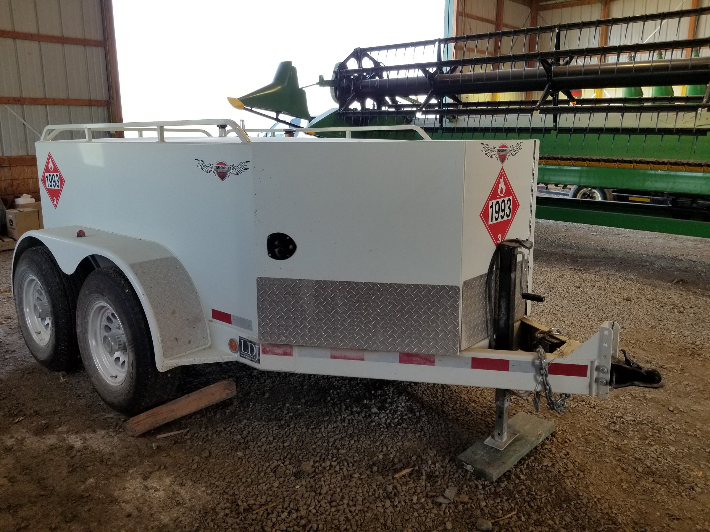 Property photo 34 - ABSOLUTE FARM EQUIPMENT AUCTION IN BOND COUNTY, ILLINOIS