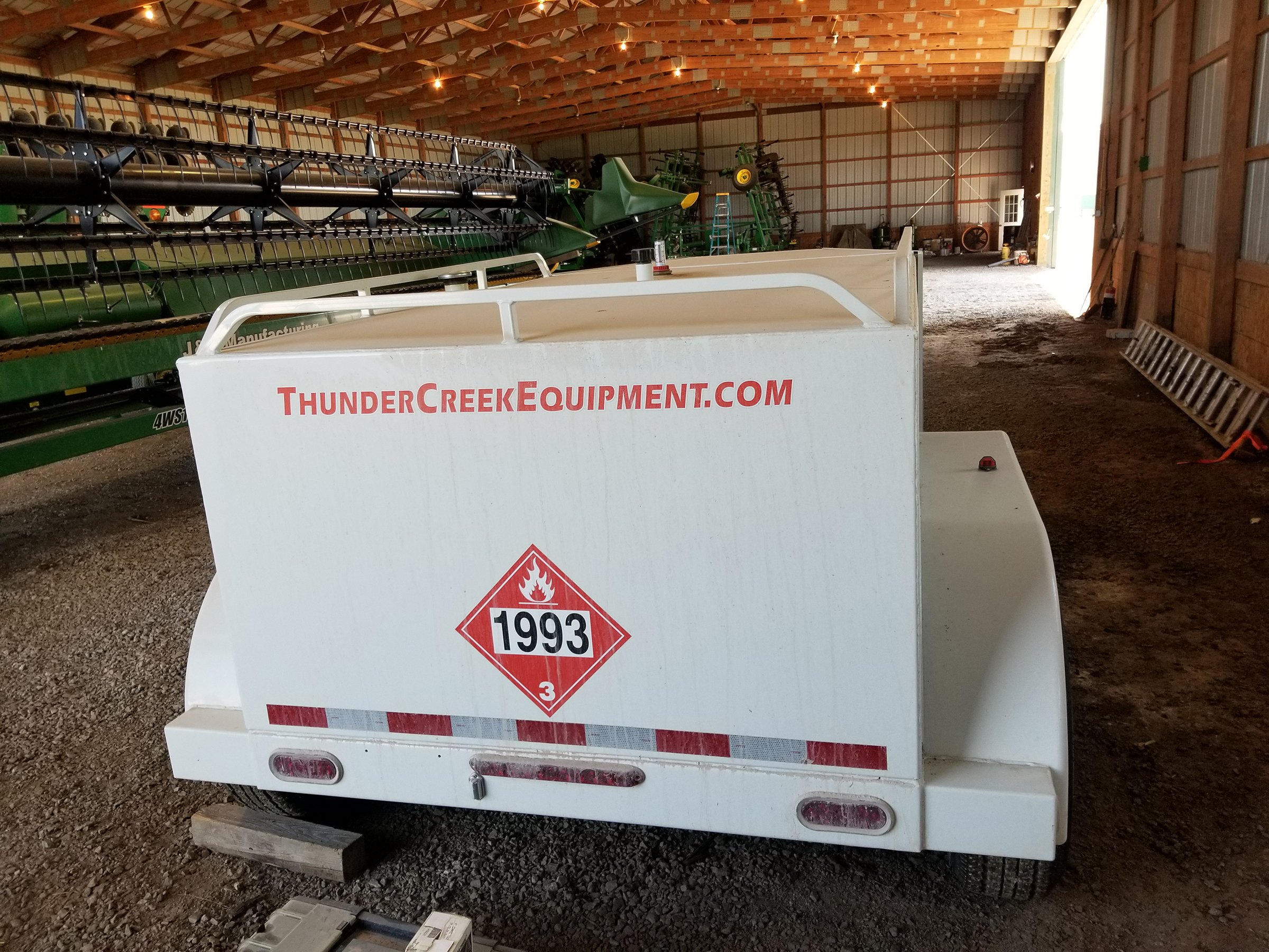 Property photo 35 - ABSOLUTE FARM EQUIPMENT AUCTION IN BOND COUNTY, ILLINOIS
