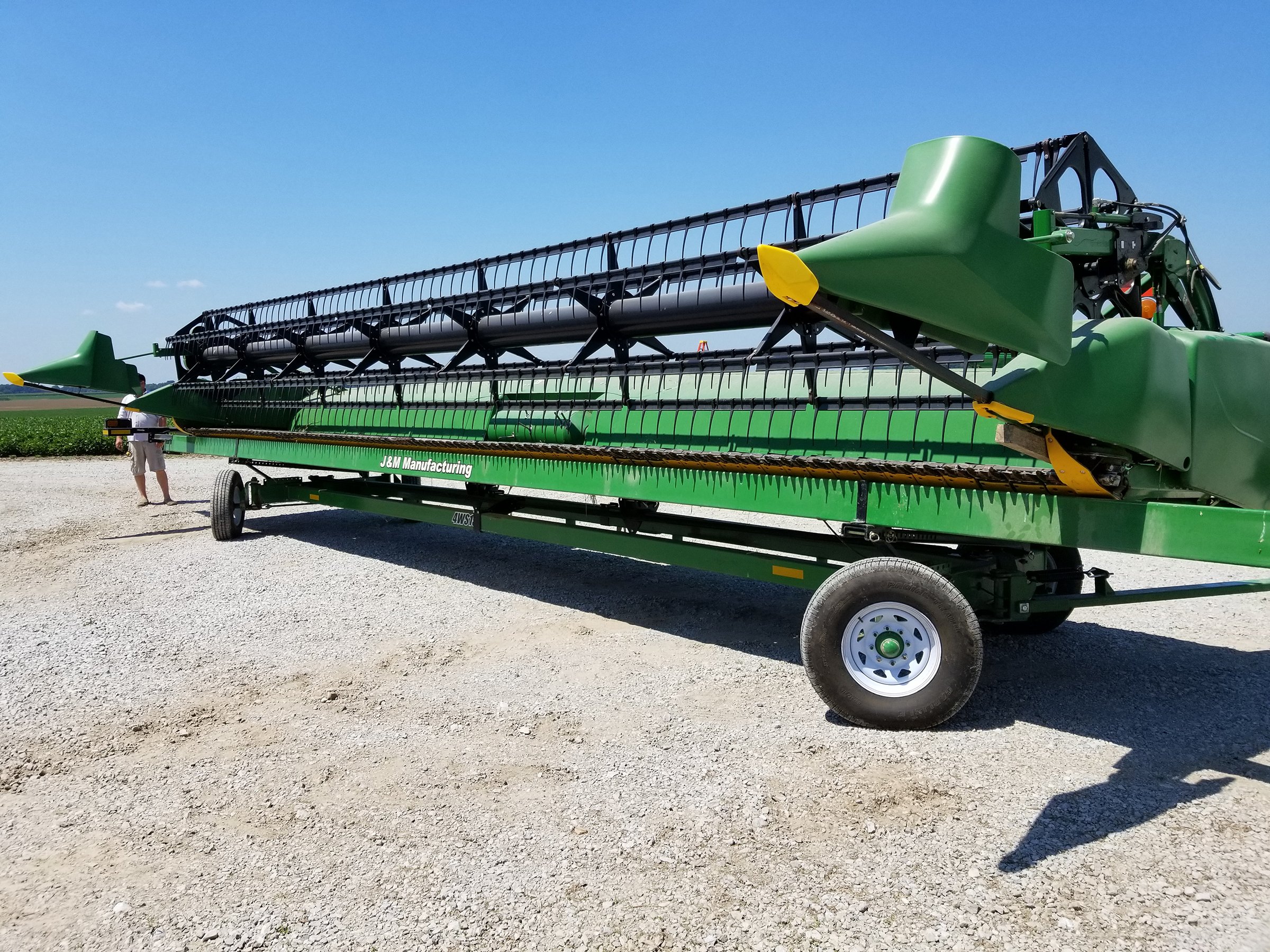 Property photo 18 - ABSOLUTE FARM EQUIPMENT AUCTION IN BOND COUNTY, ILLINOIS
