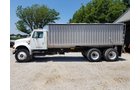 Property photo 19 - ABSOLUTE FARM EQUIPMENT AUCTION IN BOND COUNTY, ILLINOIS