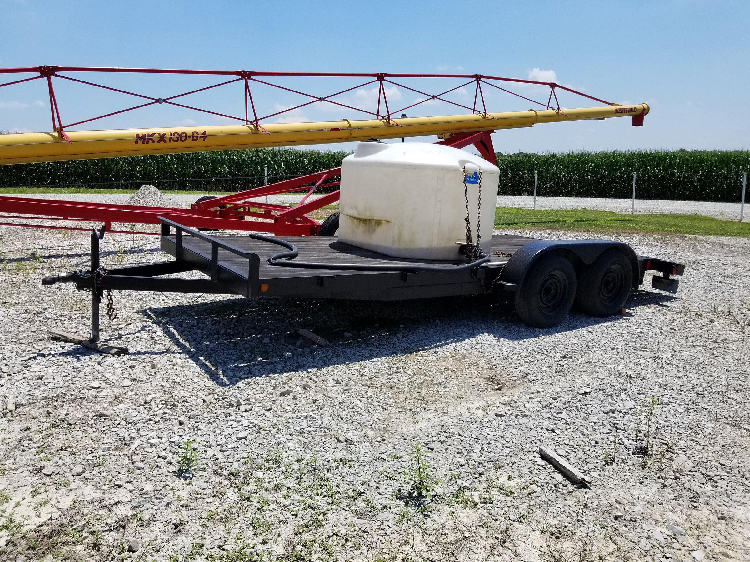 Property photo 38 - ABSOLUTE FARM EQUIPMENT AUCTION IN BOND COUNTY, ILLINOIS