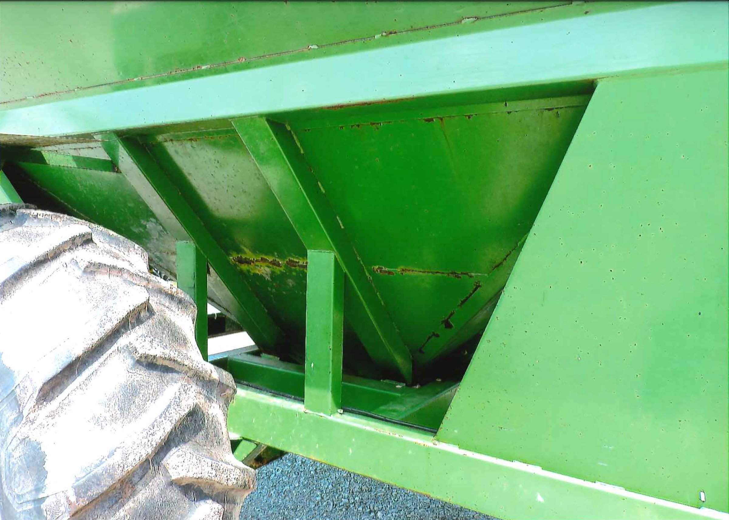 Property photo 6 - ONLINE ONLY FARM EQUIPMENT AUCTION