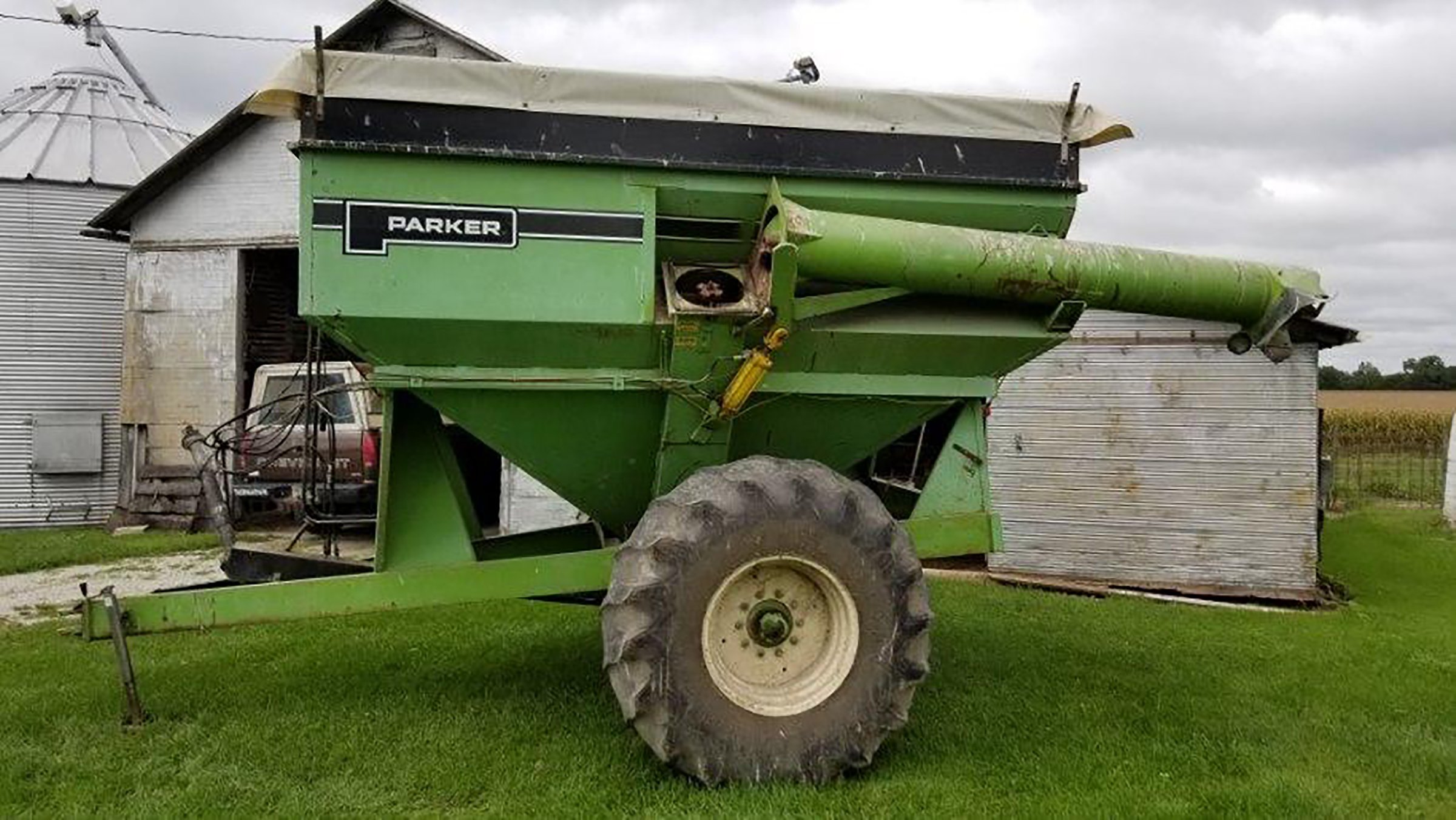 Property photo 31 - FARM EQUIPMENT AUCTION IN KOSCIUSKO COUNTY, INDIANA