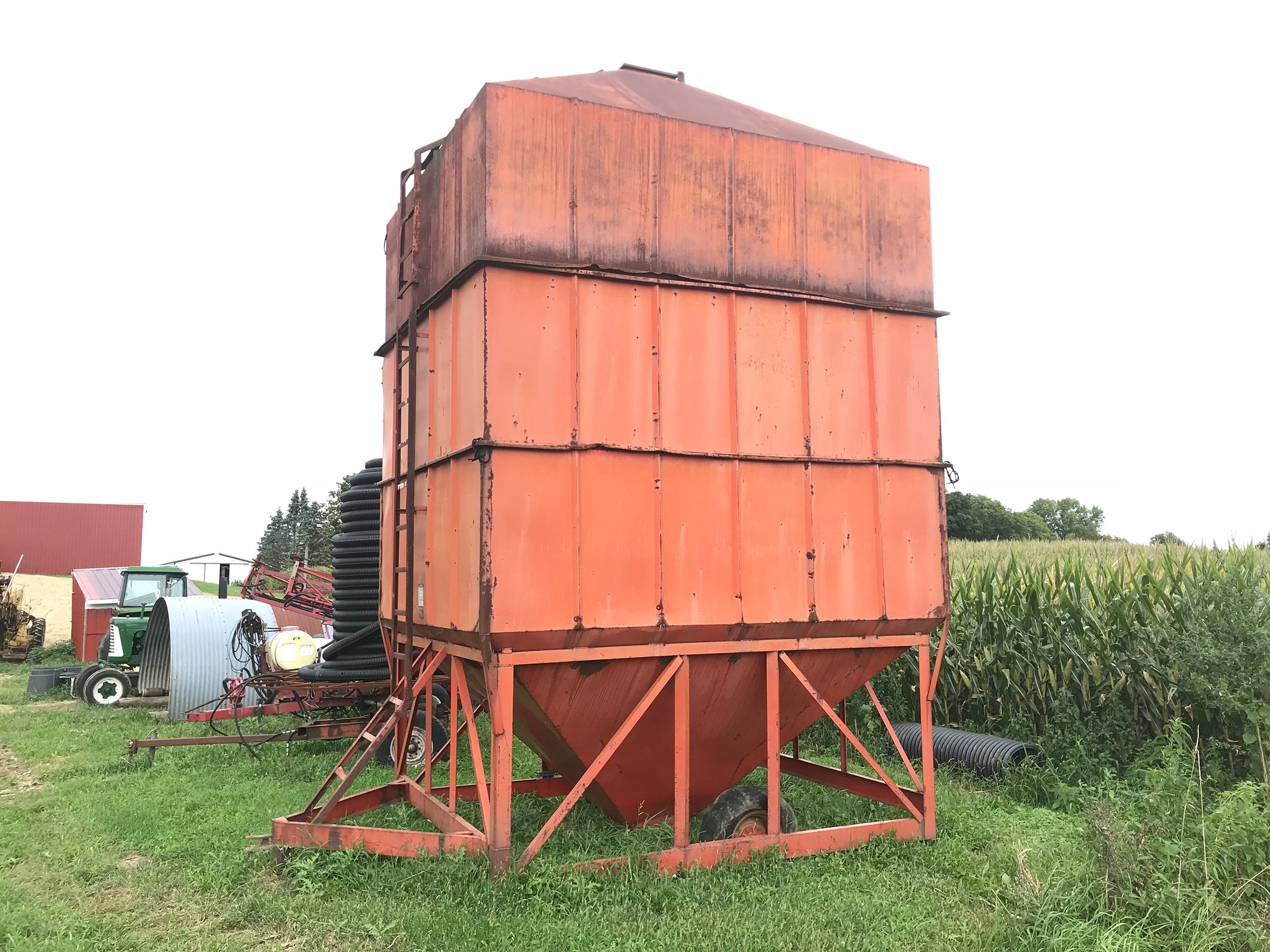 Property photo 38 - FARM EQUIPMENT AUCTION IN KOSCIUSKO COUNTY, INDIANA
