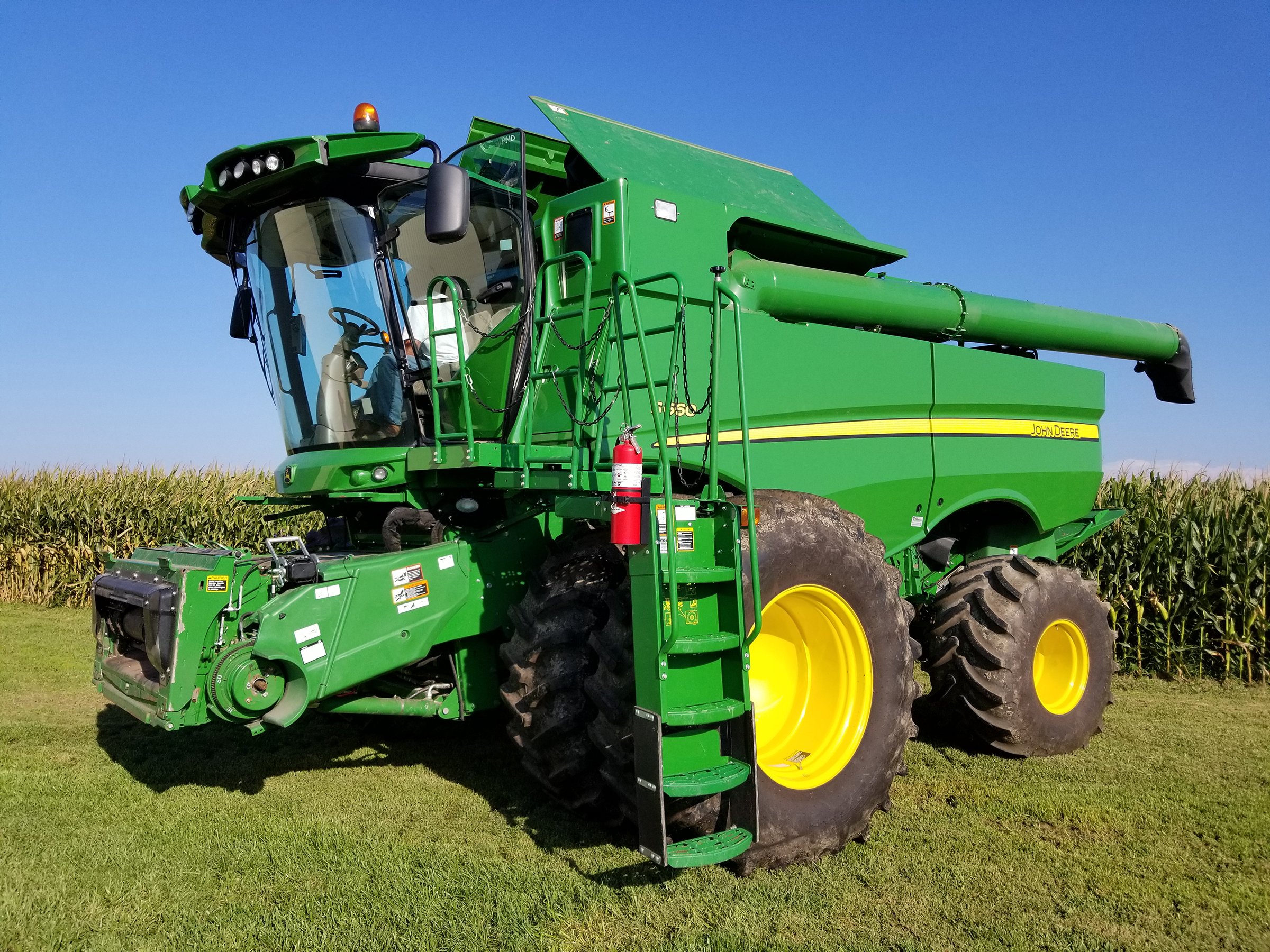Property photo 7 - FARM EQUIPMENT RETIREMENT AUCTION IN JAY COUNTY, INDIANA