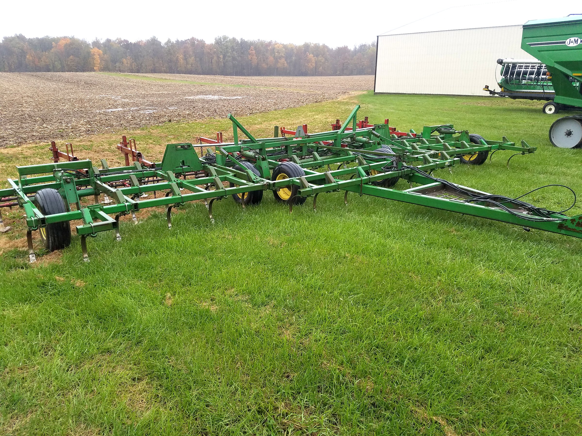 Property photo 22 - FARM EQUIPMENT RETIREMENT AUCTION IN JAY COUNTY, INDIANA