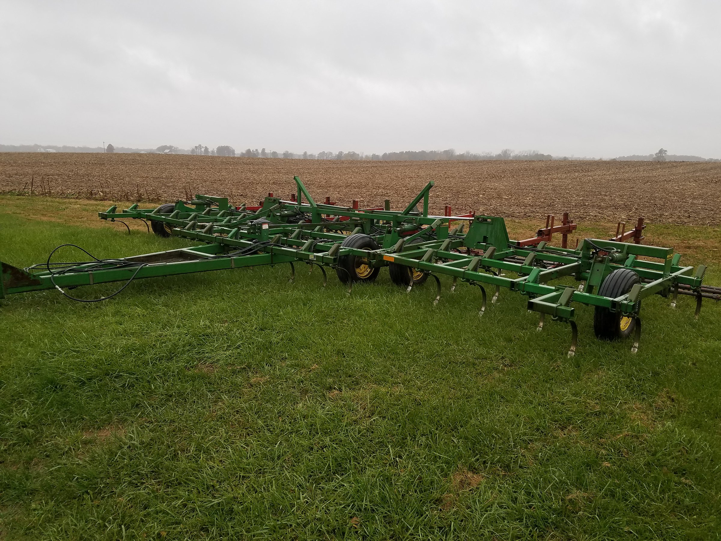 Property photo 21 - FARM EQUIPMENT RETIREMENT AUCTION IN JAY COUNTY, INDIANA
