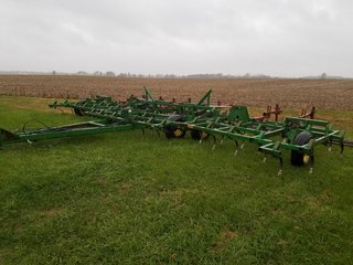 Property photo 21 - FARM EQUIPMENT RETIREMENT AUCTION IN JAY COUNTY, INDIANA
