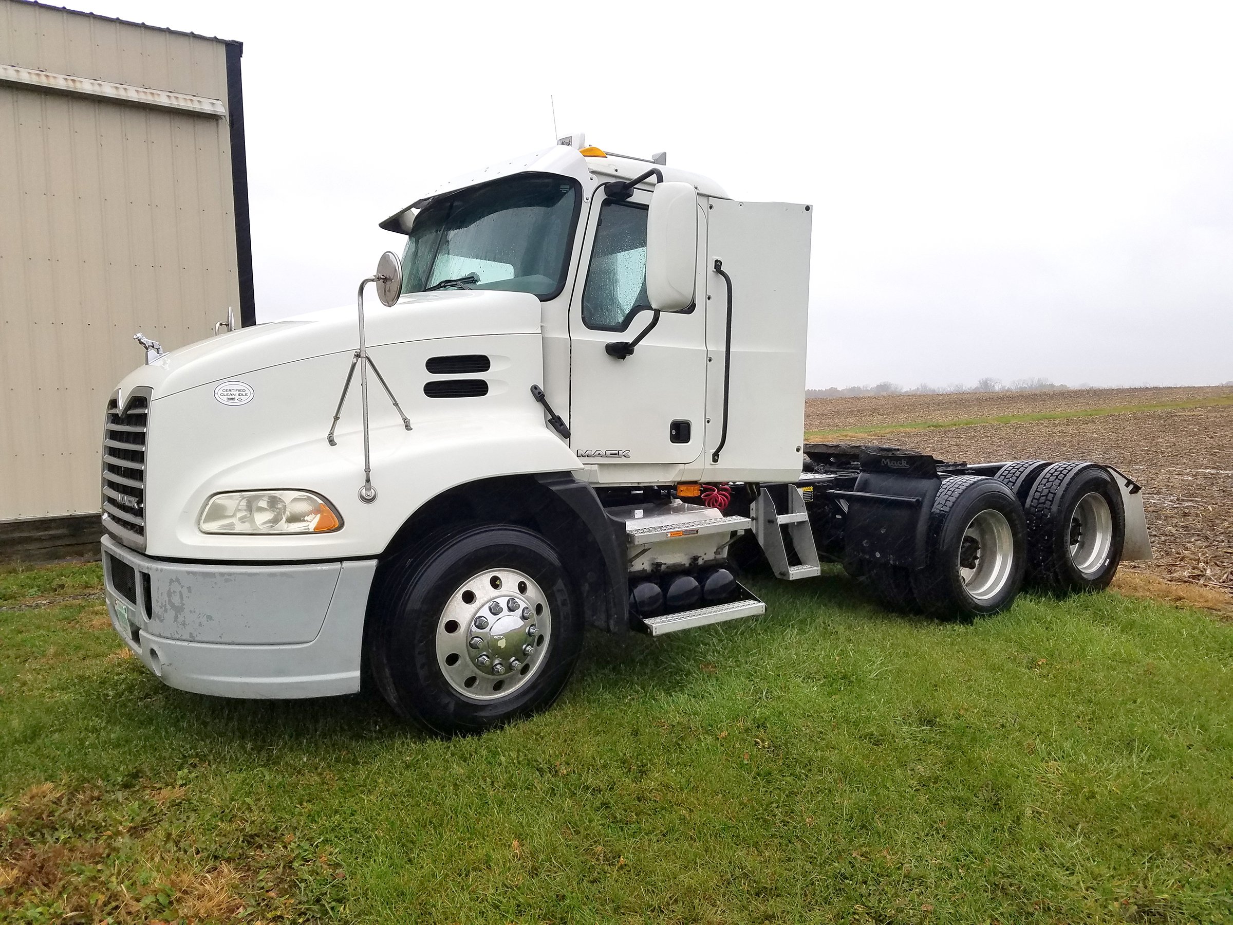 Property photo 40 - FARM EQUIPMENT RETIREMENT AUCTION IN JAY COUNTY, INDIANA