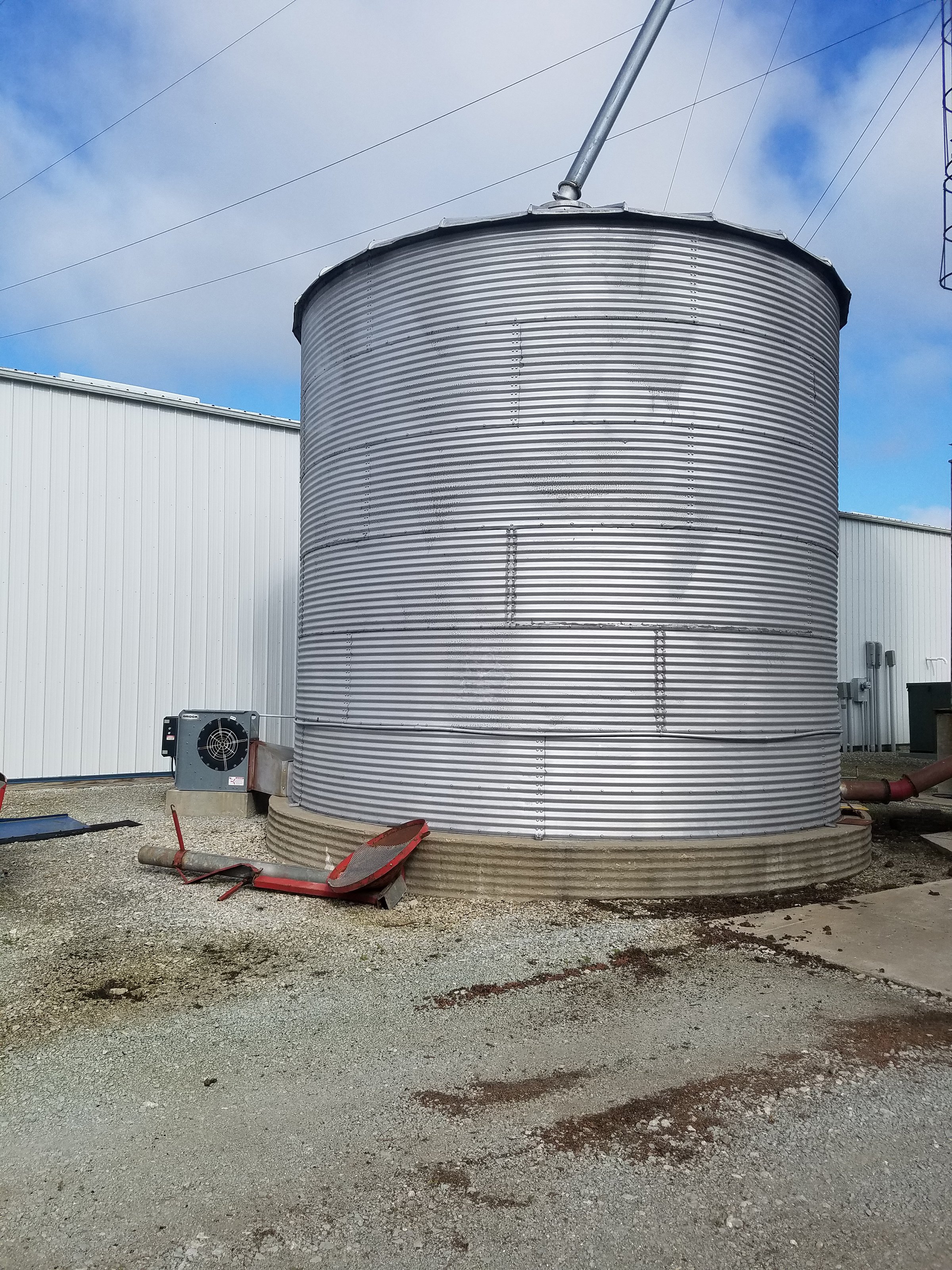Property photo 22 - FARM EQUIPMENT RETIREMENT AUCTION IN WABASH COUNTY, INDIANA