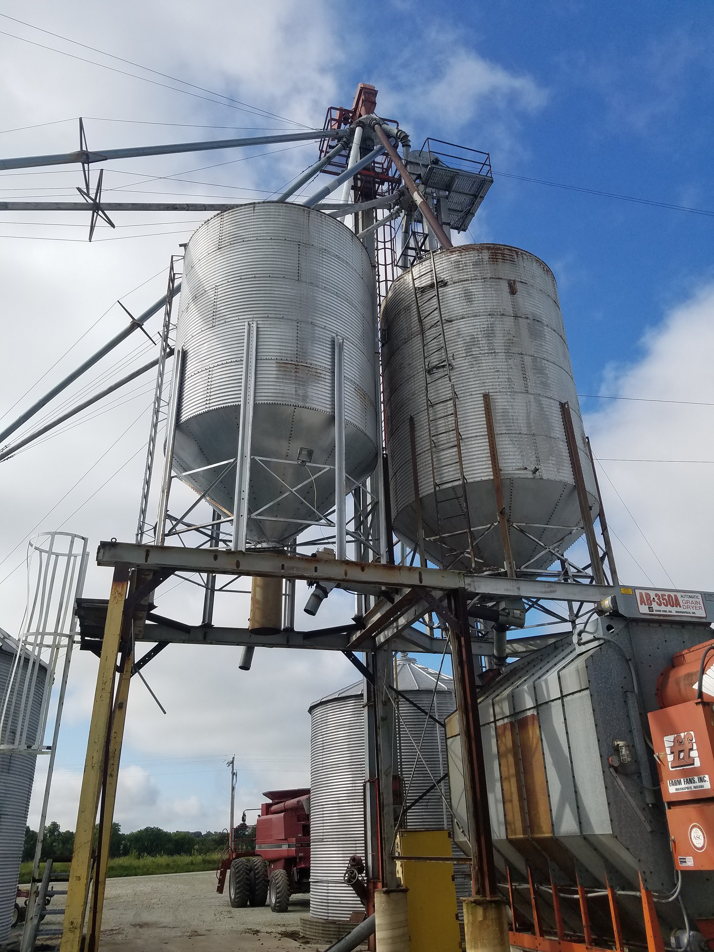 Property photo 24 - FARM EQUIPMENT RETIREMENT AUCTION IN WABASH COUNTY, INDIANA