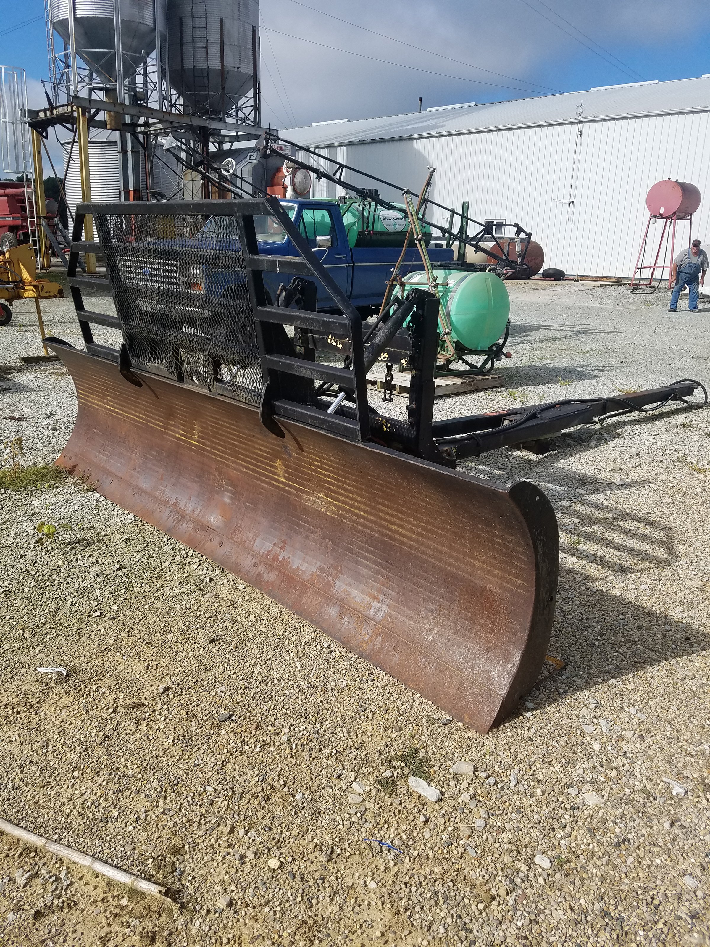 Property photo 30 - FARM EQUIPMENT RETIREMENT AUCTION IN WABASH COUNTY, INDIANA