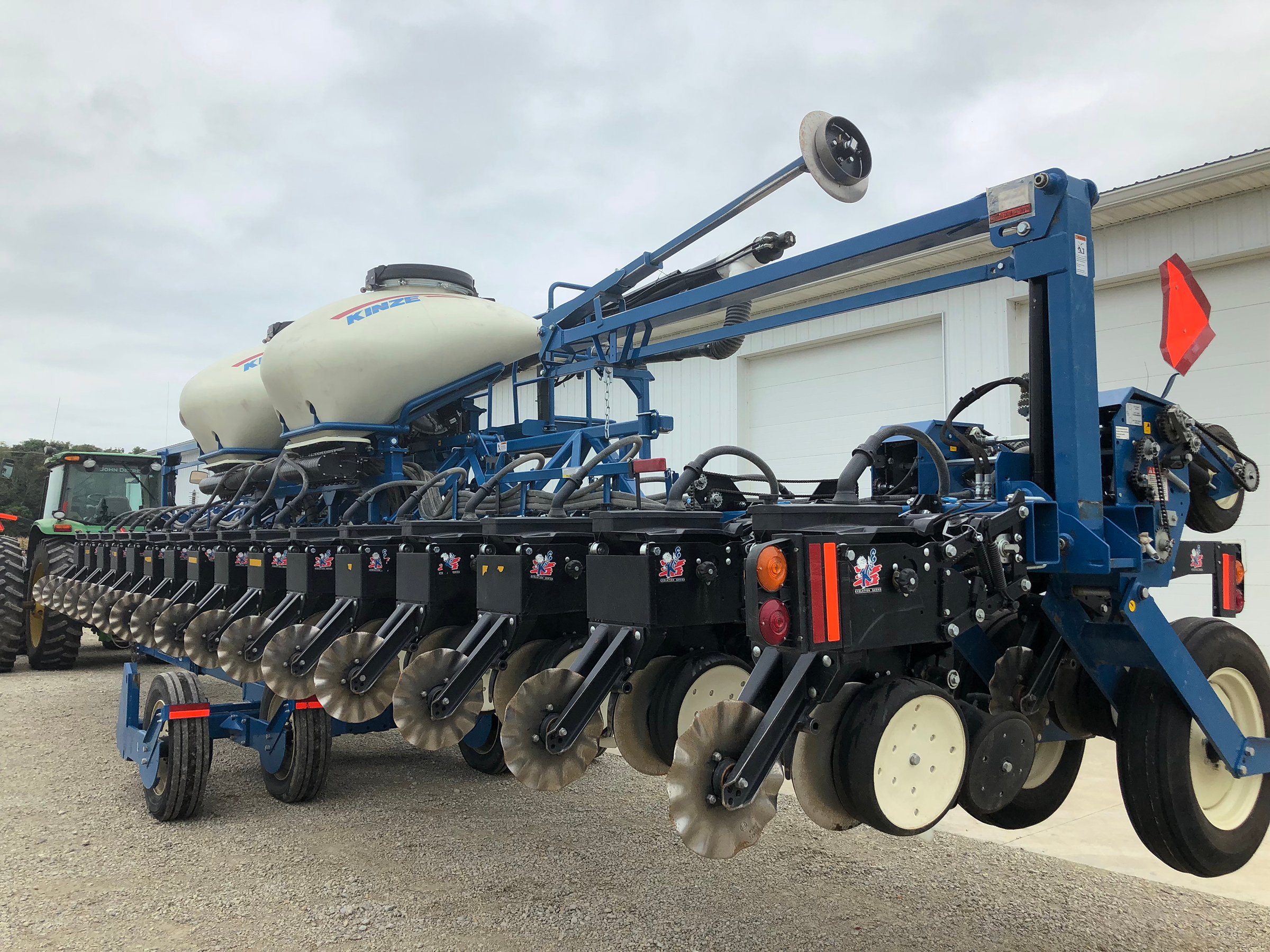 Property photo 19 - FARM EQUIPMENT AUCTION IN DARKE COUNTY, OHIO