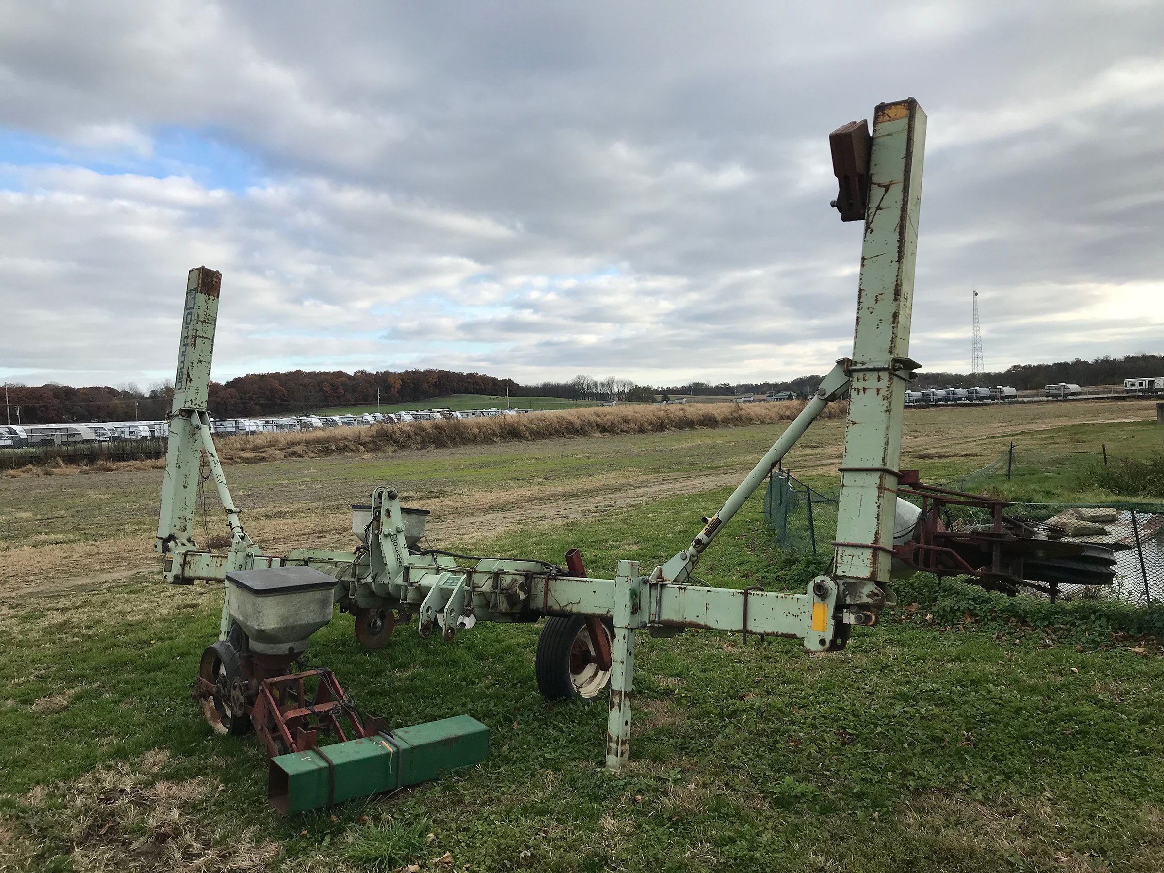 Property photo 38 - FARM EQUIPMENT AUCTION IN ELKHART COUNTY, INDIANA