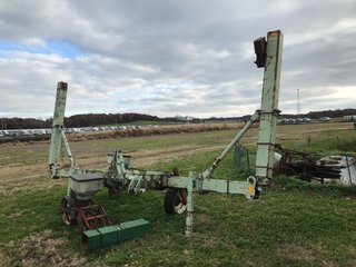 Property photo 38 - FARM EQUIPMENT AUCTION IN ELKHART COUNTY, INDIANA