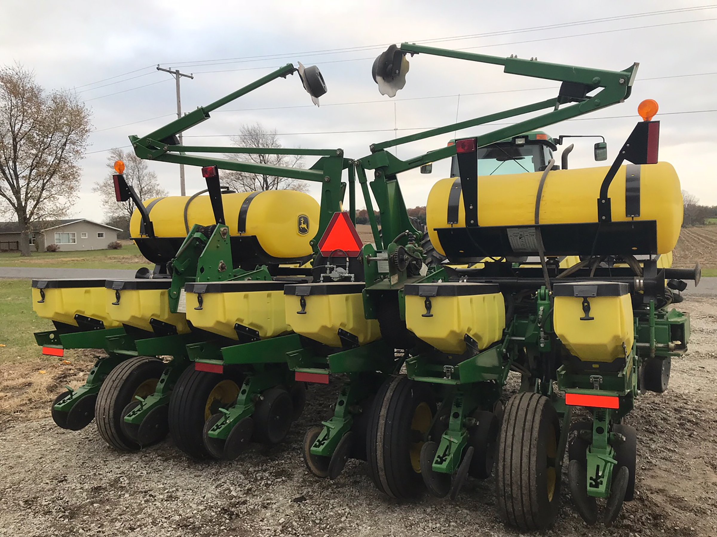 Property photo 54 - FARM EQUIPMENT AUCTION IN ELKHART COUNTY, INDIANA