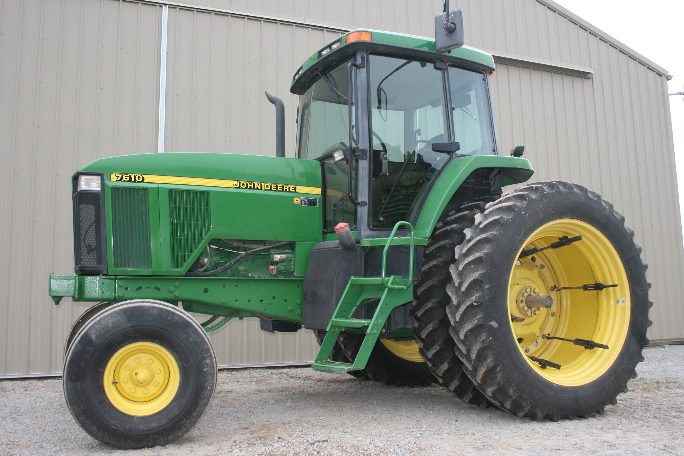 Property photo 3 - FARM EQUIPMENT AUCTION IN ADAMS COUNTY, INDIANA