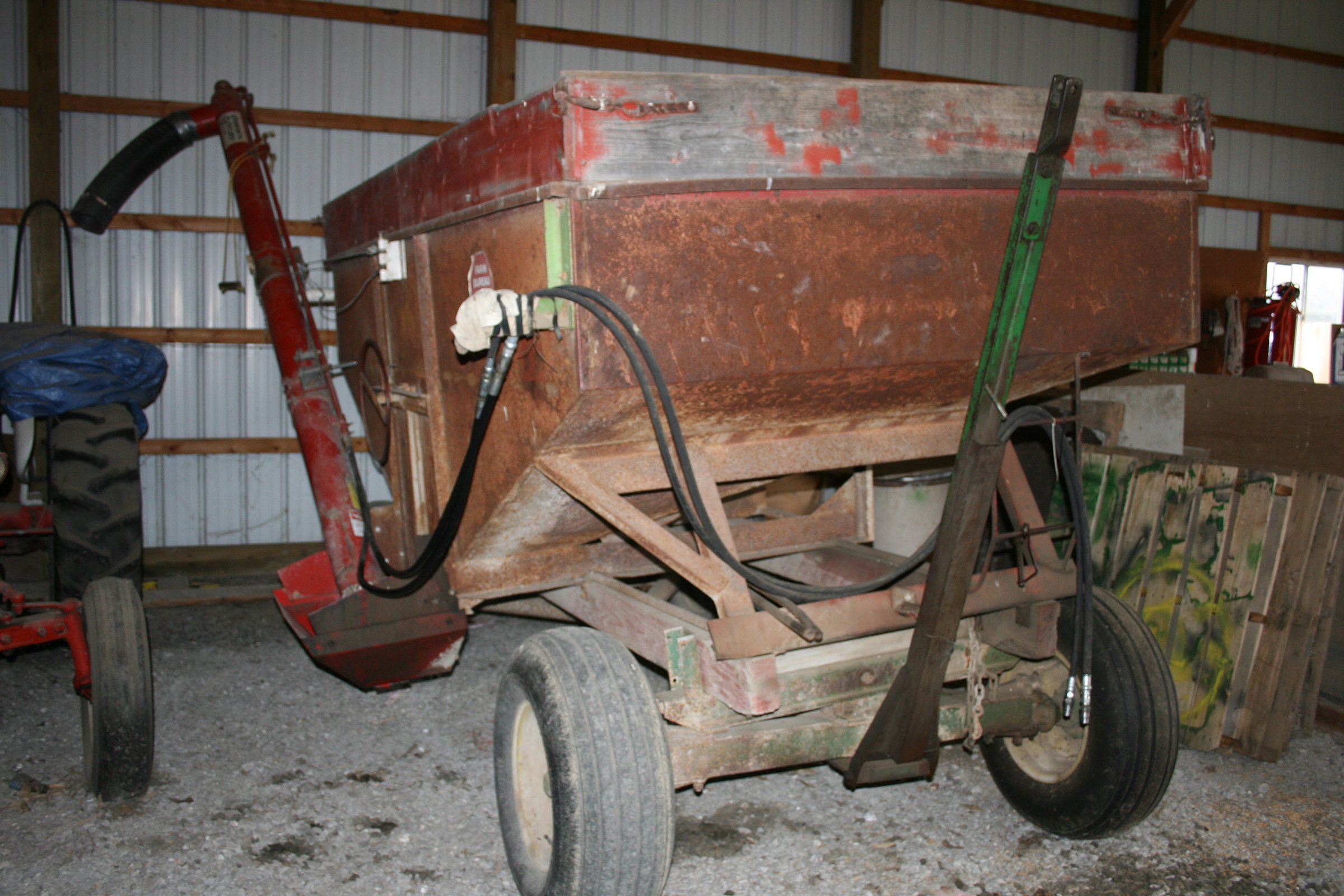 Property photo 47 - FARM EQUIPMENT AUCTION IN ADAMS COUNTY, INDIANA