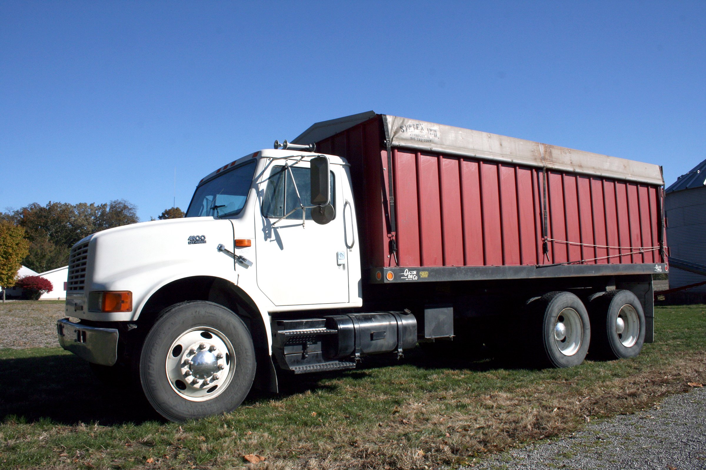 Property photo 37 - FARM EQUIPMENT AUCTION IN ADAMS COUNTY, INDIANA