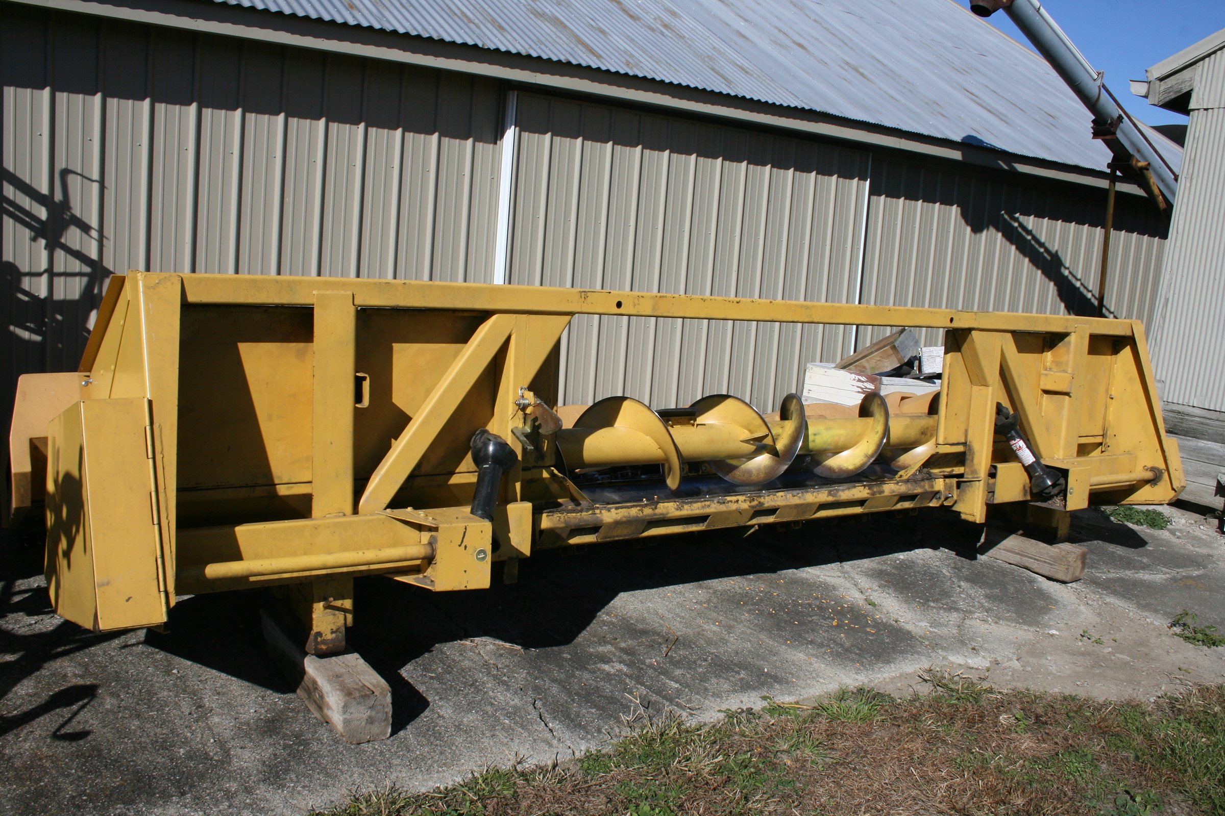 Property photo 19 - FARM EQUIPMENT AUCTION IN ADAMS COUNTY, INDIANA