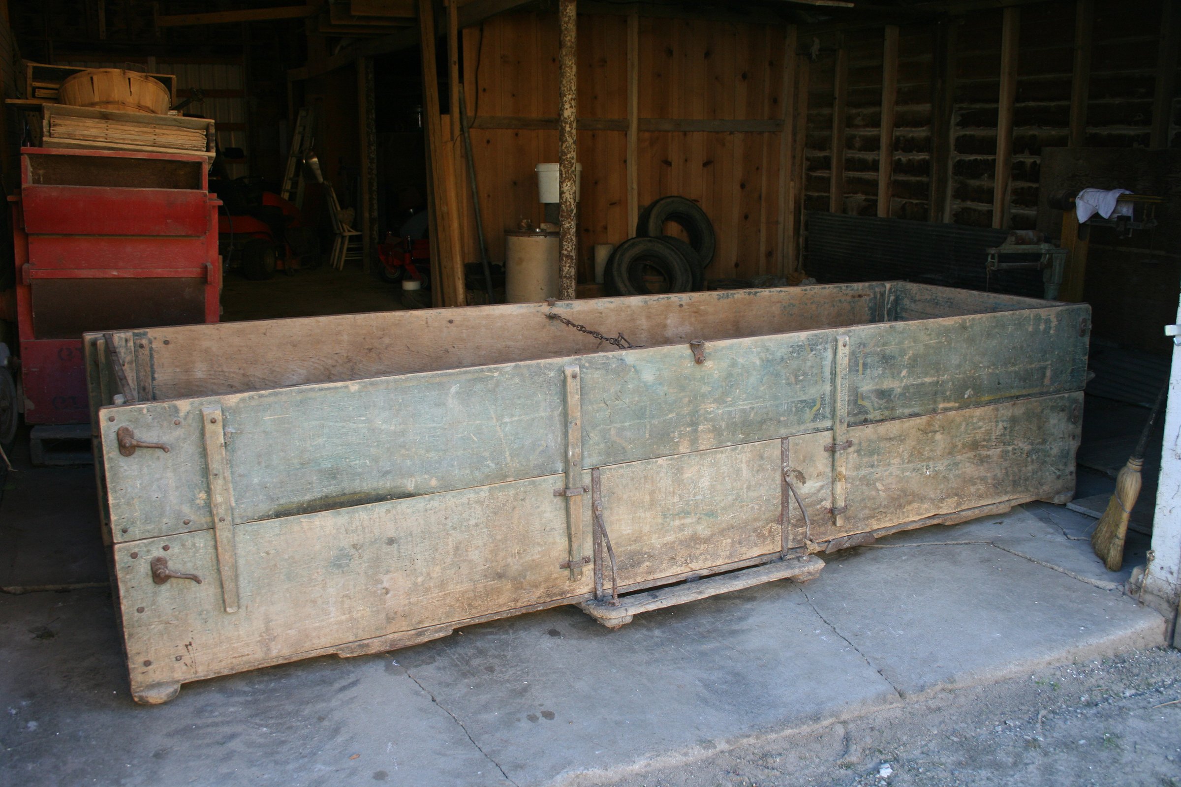 Property photo 53 - FARM EQUIPMENT AUCTION IN ADAMS COUNTY, INDIANA