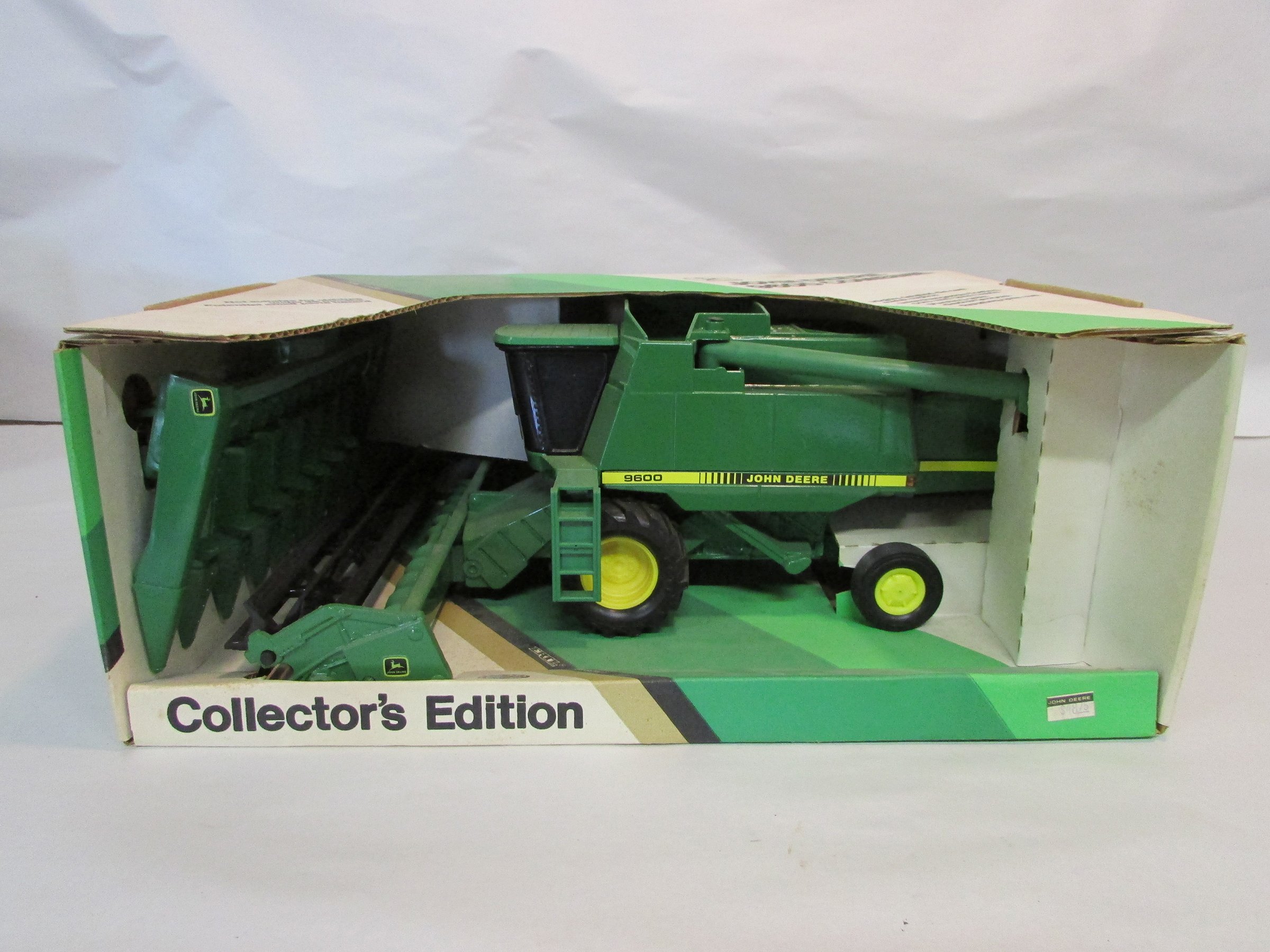 Property photo 13 - OUTSTANDING 2 DAY TOY/PETROLIANA AUCTION IN WHITLEY COUNTY, INDIANA