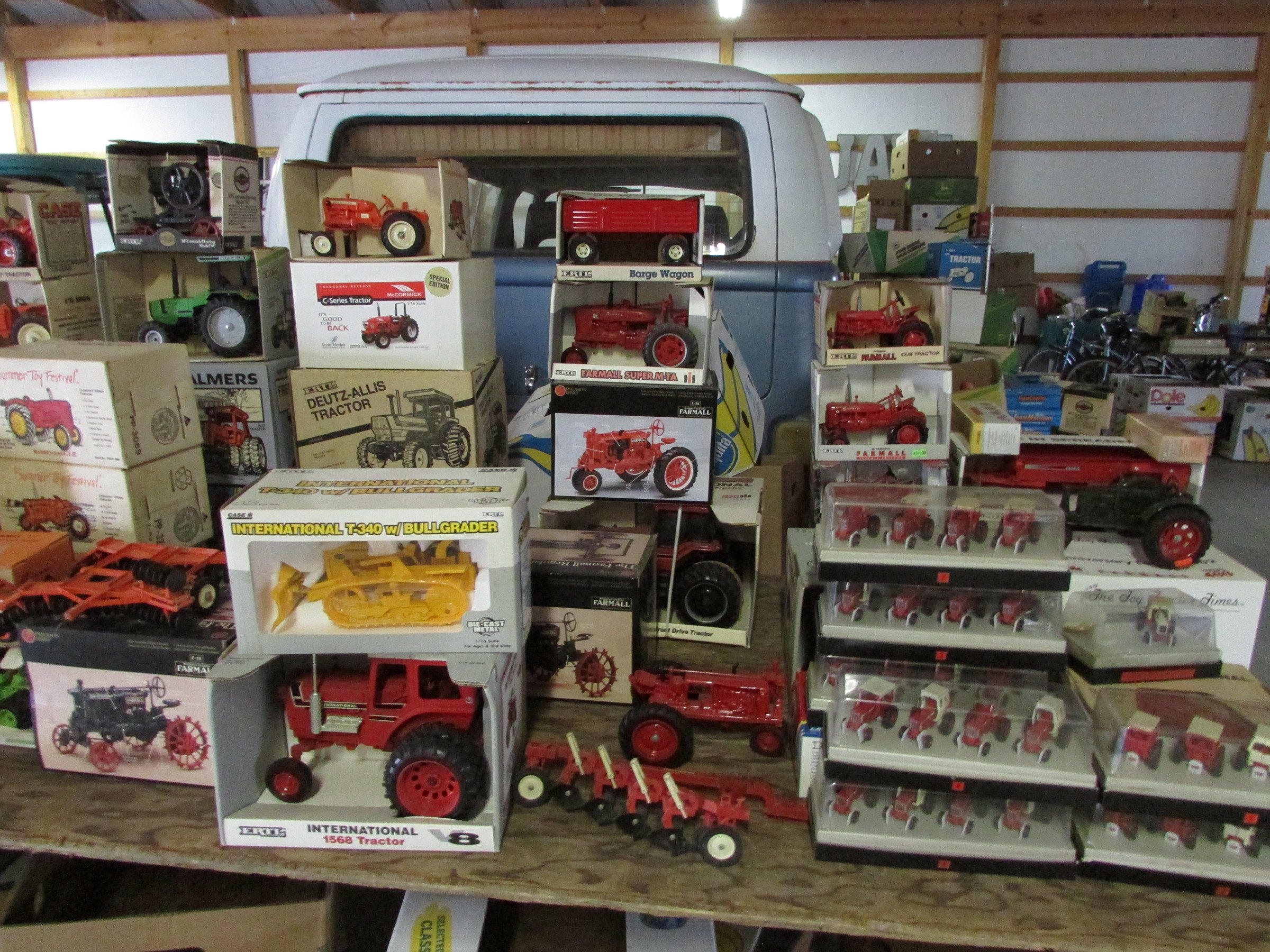 Property photo 61 - OUTSTANDING 2 DAY TOY/PETROLIANA AUCTION IN WHITLEY COUNTY, INDIANA