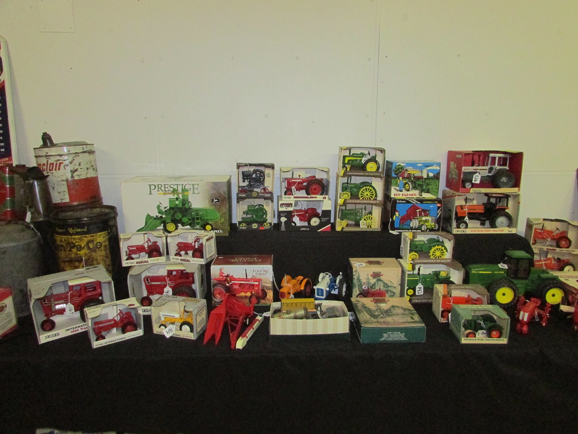 Property photo 134 - OUTSTANDING 2 DAY TOY/PETROLIANA AUCTION IN WHITLEY COUNTY, INDIANA