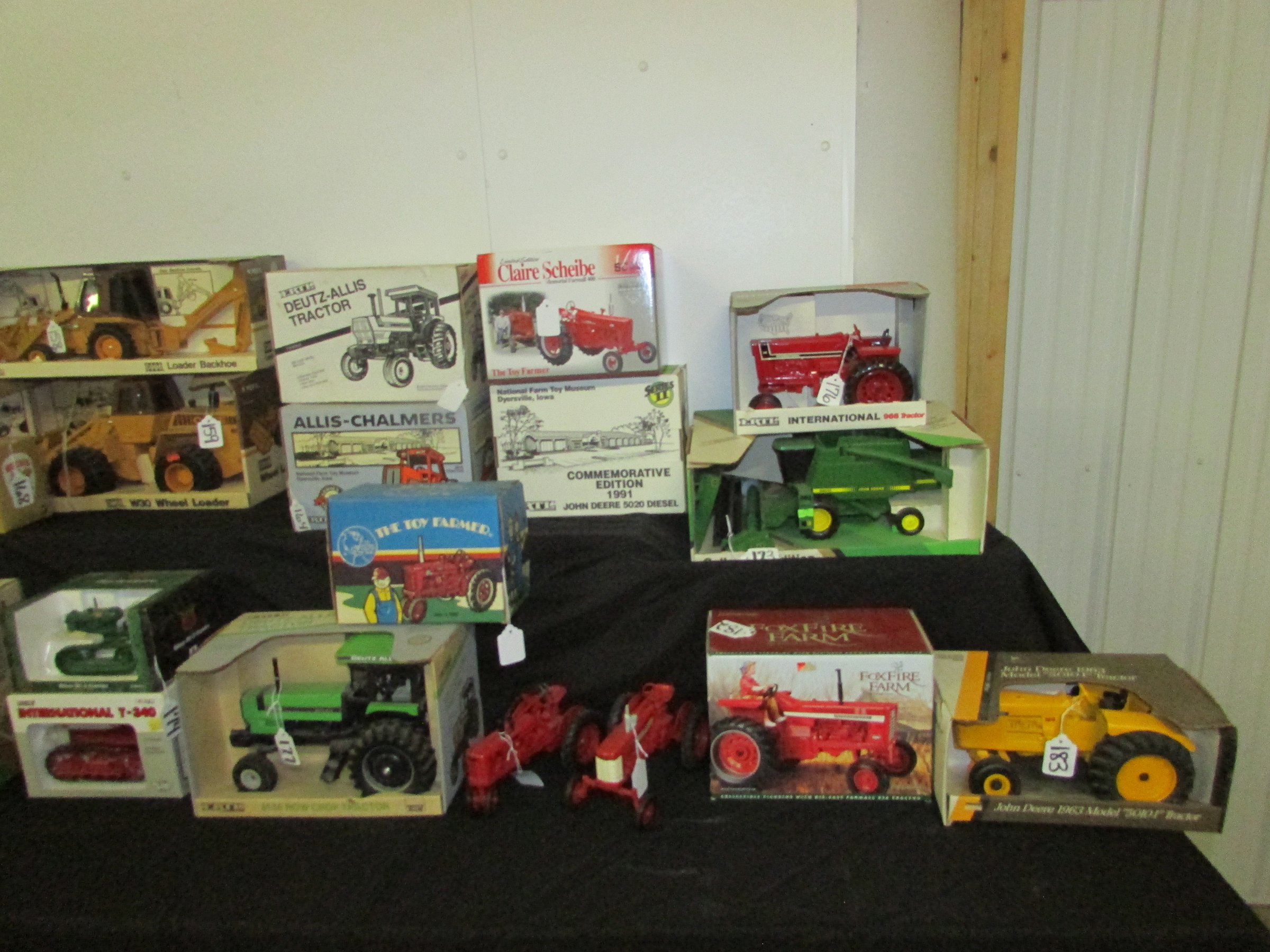 Property photo 119 - OUTSTANDING 2 DAY TOY/PETROLIANA AUCTION IN WHITLEY COUNTY, INDIANA
