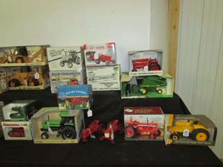Property photo 119 - OUTSTANDING 2 DAY TOY/PETROLIANA AUCTION IN WHITLEY COUNTY, INDIANA