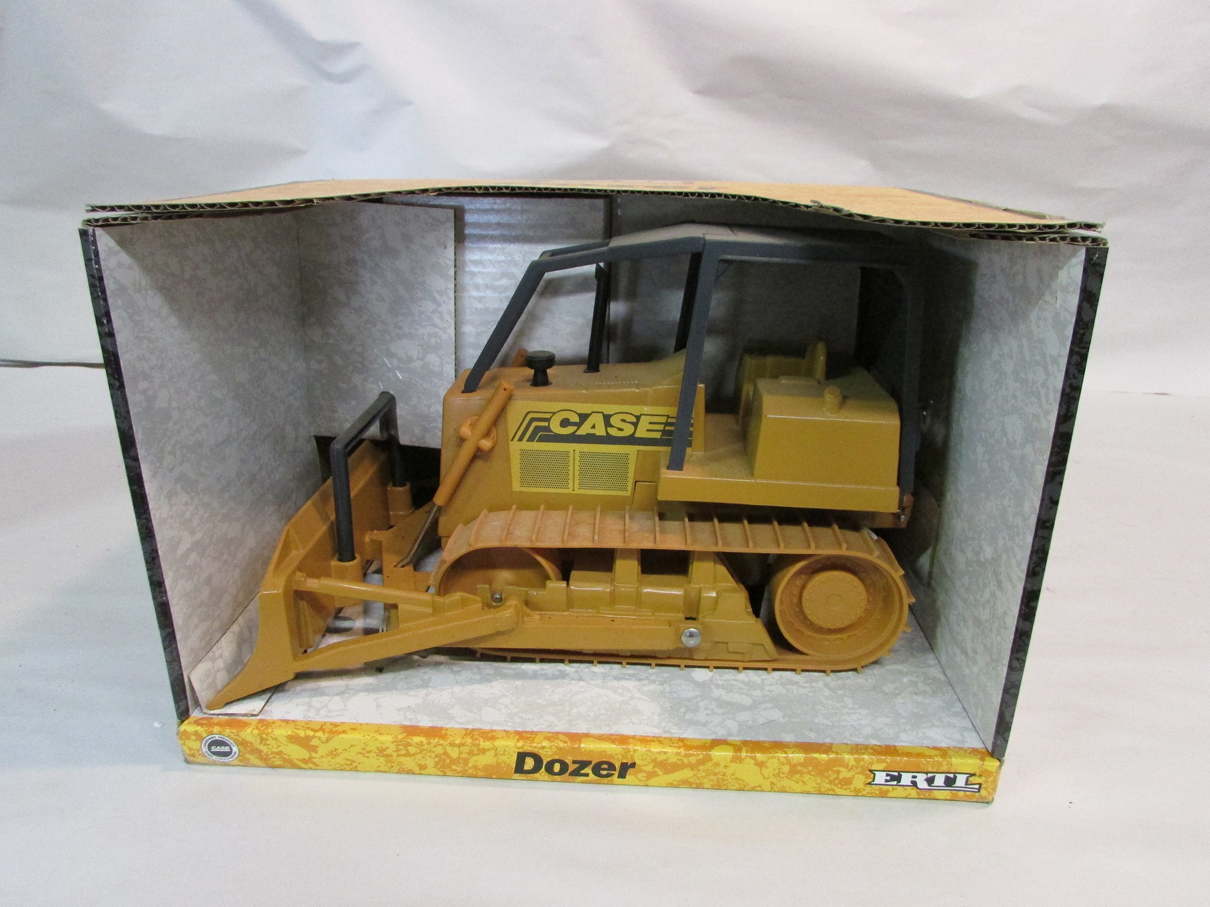 Property photo 10 - OUTSTANDING 2 DAY TOY/PETROLIANA AUCTION IN WHITLEY COUNTY, INDIANA