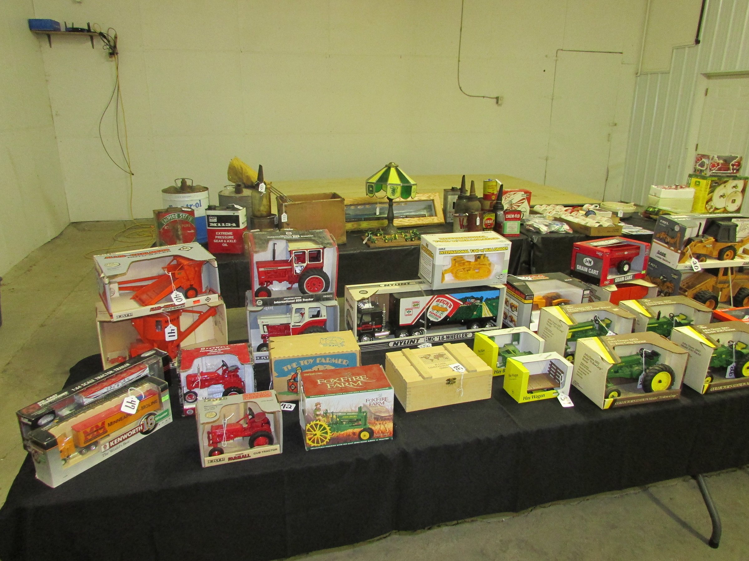 Property photo 167 - OUTSTANDING 2 DAY TOY/PETROLIANA AUCTION IN WHITLEY COUNTY, INDIANA