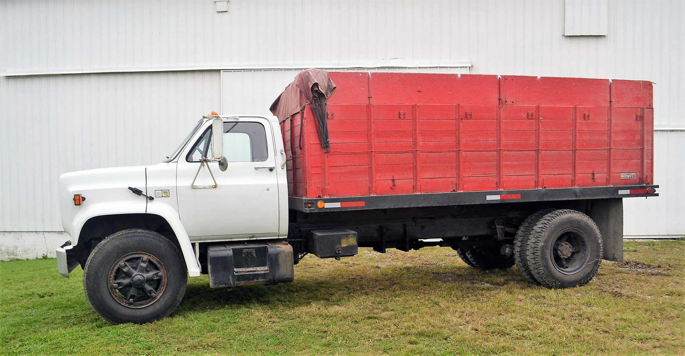 Property photo 17 - FARM EQUIPMENT AUCTION IN ALLEN COUNTY, INDIANA