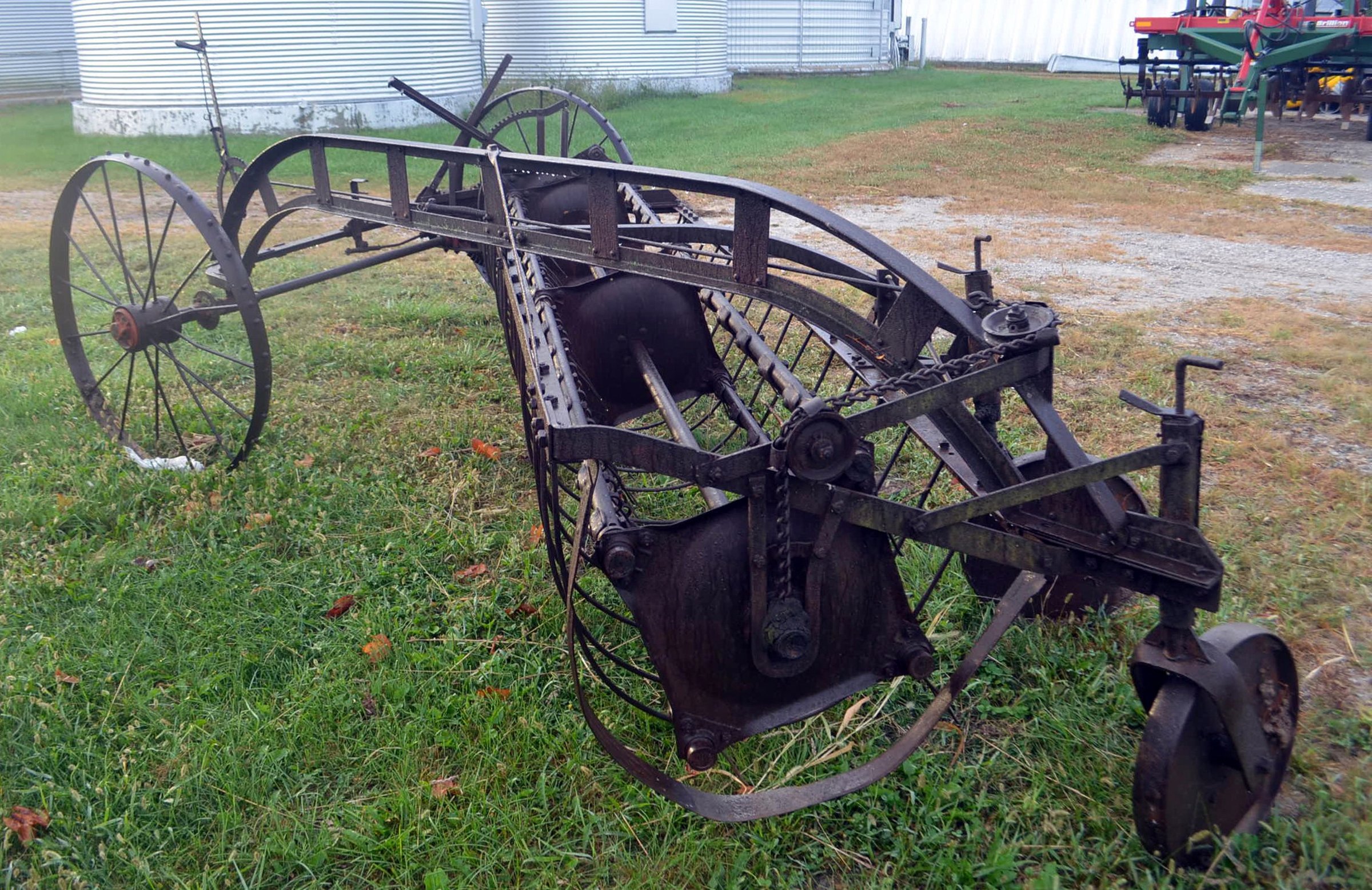 Property photo 97 - FARM EQUIPMENT AUCTION IN ALLEN COUNTY, INDIANA