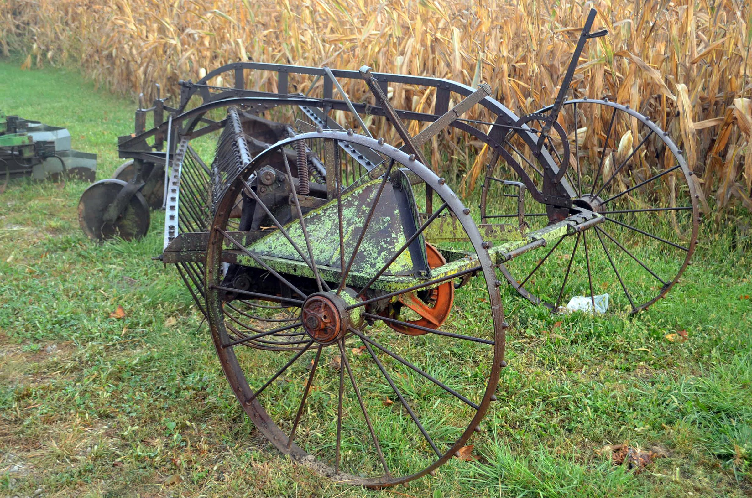 Property photo 96 - FARM EQUIPMENT AUCTION IN ALLEN COUNTY, INDIANA