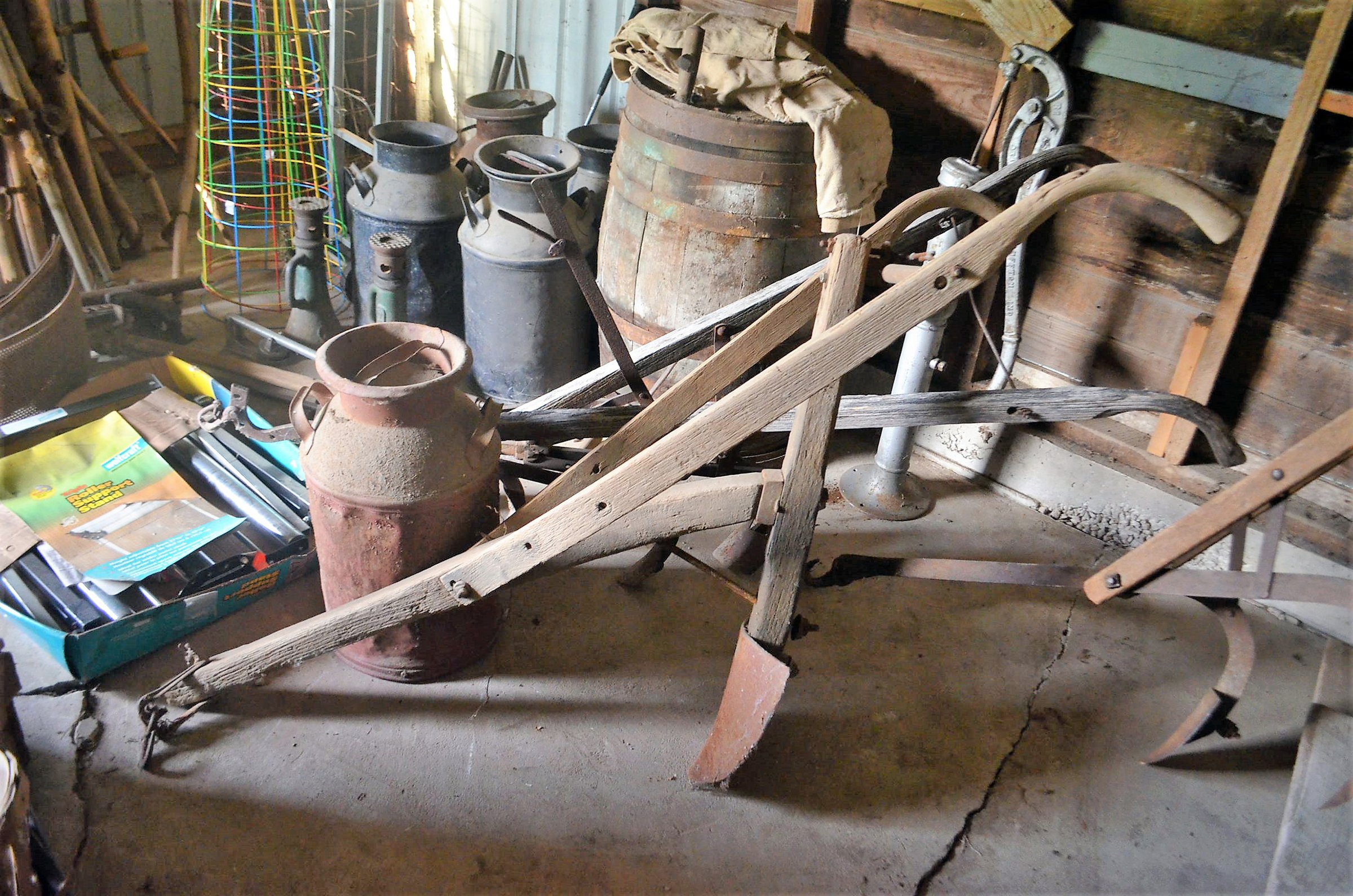 Property photo 100 - FARM EQUIPMENT AUCTION IN ALLEN COUNTY, INDIANA