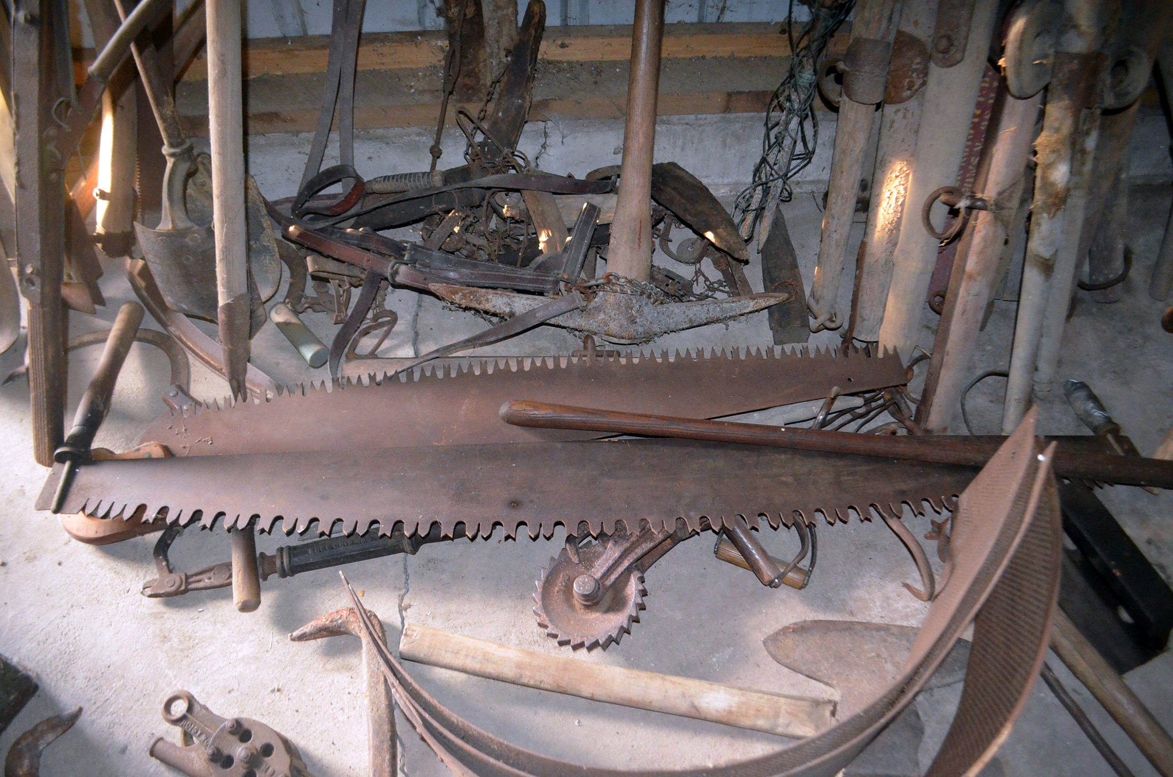 Property photo 111 - FARM EQUIPMENT AUCTION IN ALLEN COUNTY, INDIANA