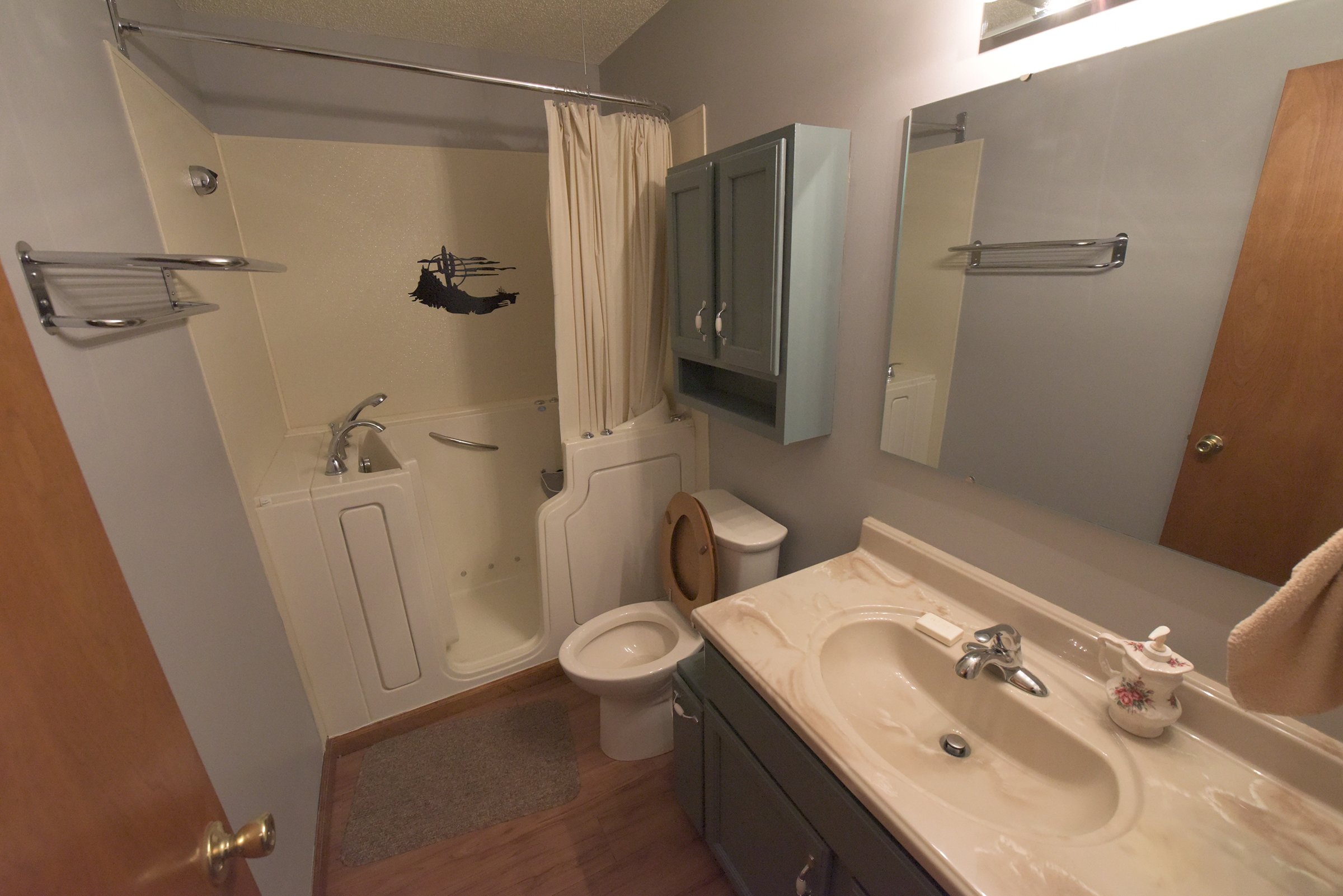 Property photo 35 - REAL ESTATE AUCTION IN WHITLEY COUNTY, INDIANA