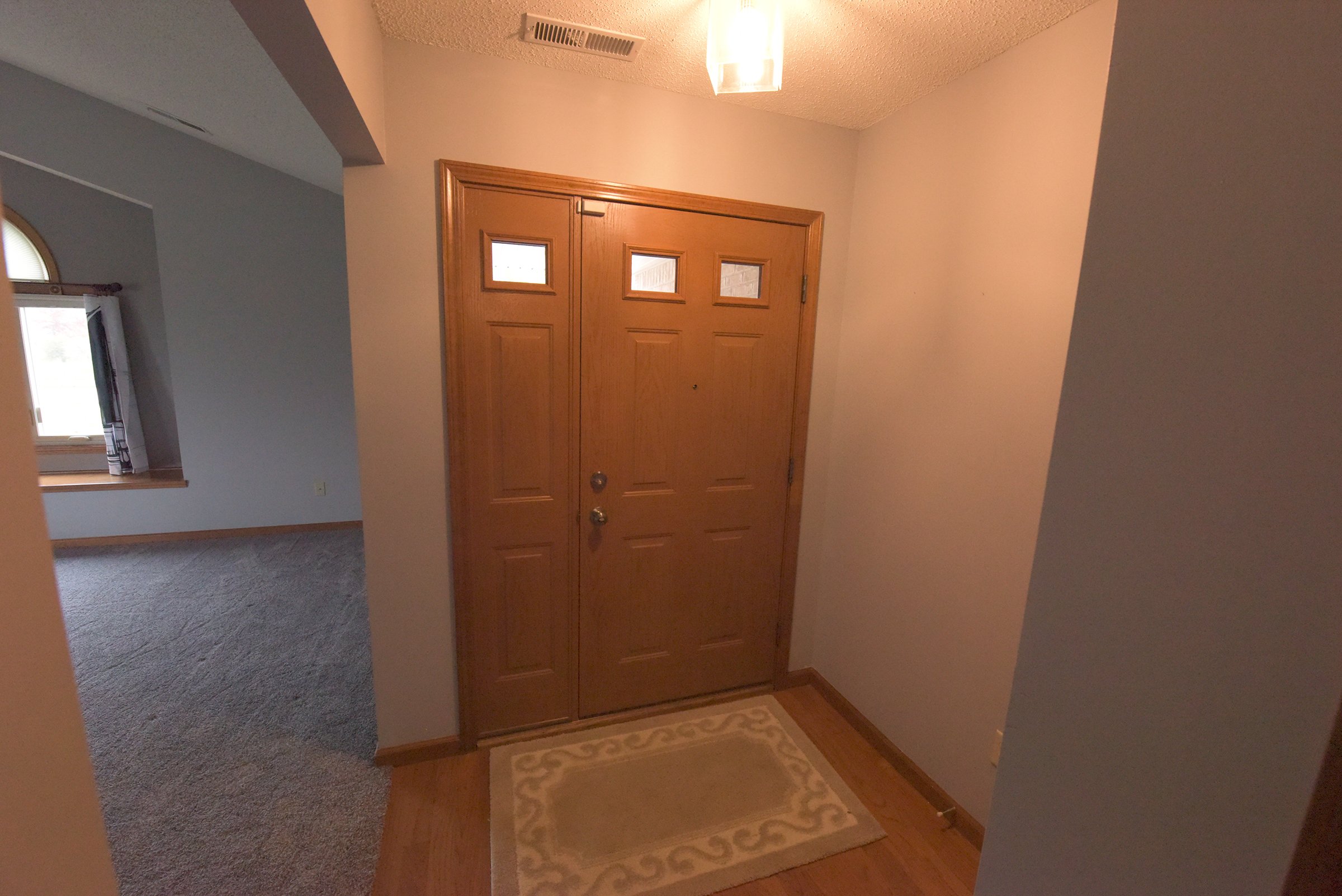 Property photo 30 - REAL ESTATE AUCTION IN WHITLEY COUNTY, INDIANA