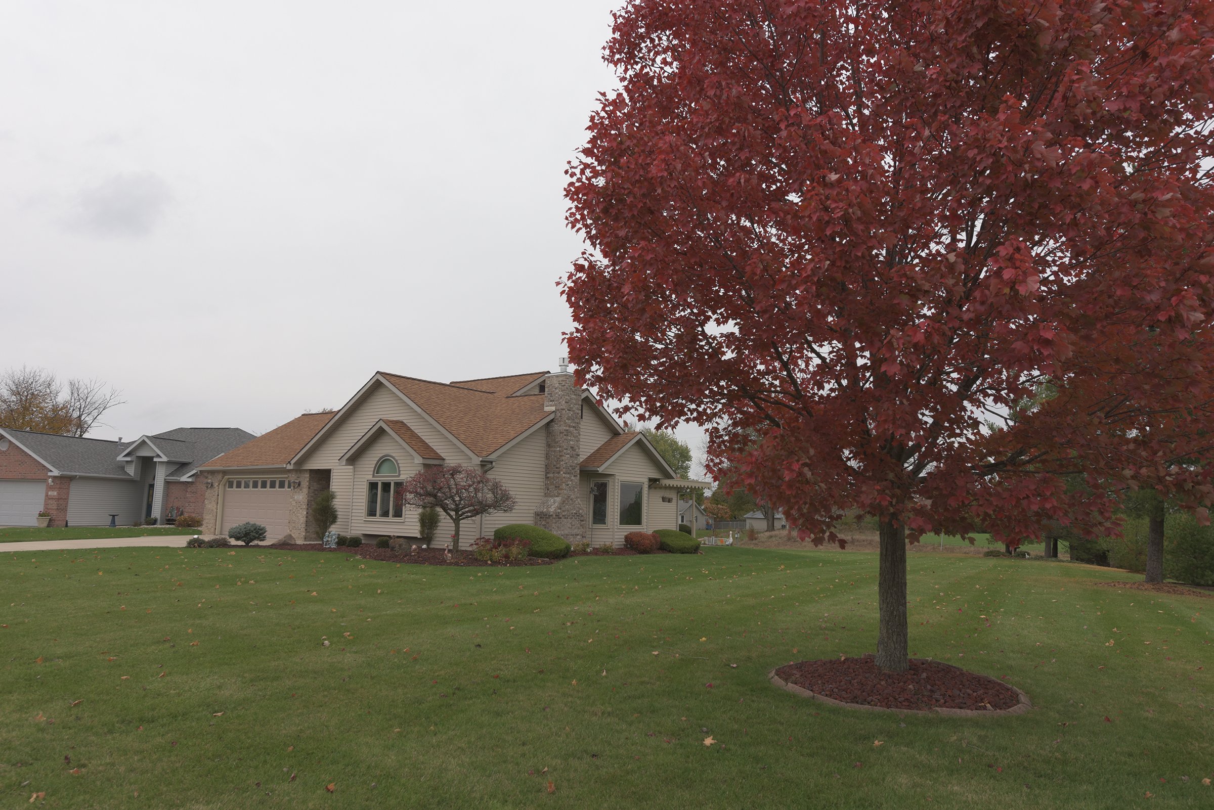 Property photo 6 - REAL ESTATE AUCTION IN WHITLEY COUNTY, INDIANA