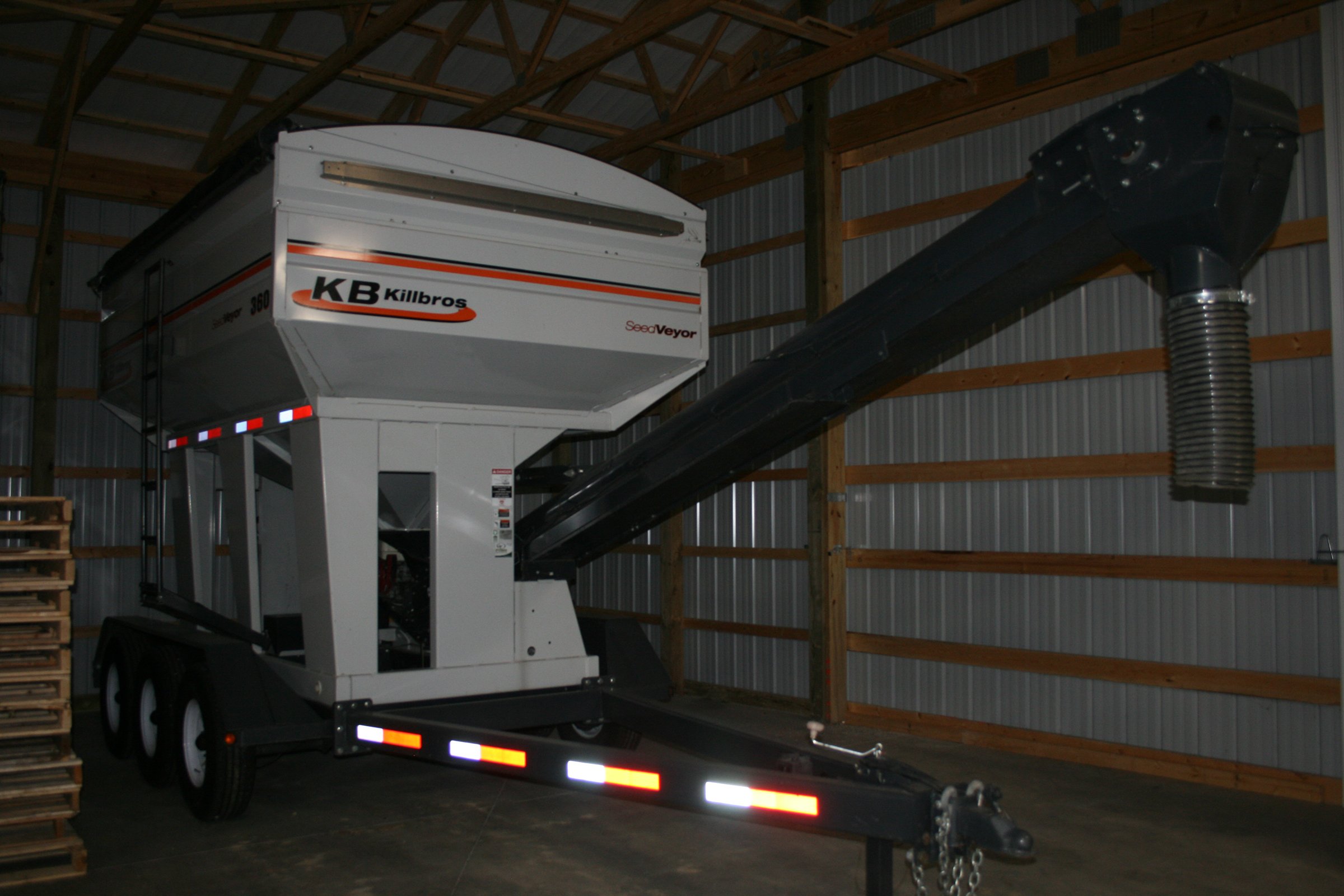 Property photo 13 - EQUIPMENT AUCTION IN ADAMS COUNTY, INDIANA