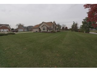 <B>BEAUTIFUL 3 BEDROOM HOME -  COMPLETELY REMODELED IN 2018 - CORNER LOT - EXCELLENT LOCATION</B><BR>  New kitchen cabinets with quartz counter tops in 2018. New natural gas fireplace with remote control for those cozy evenings in the great room.  Natural gas furnace was new approx. 10 years ago.  The home is equipped with an on demand water heater to fill the Safe-Step walk-in whirlpool tub with shower wand.  New interior paint throughout. All new doors and windows 2 years ago.  The 30 year roof was installed 10 years ago.  New pergola and expanded patio in 2018.  The 2 car garage floor has carpet square floor covering.  Extra attic insulation creates an extremely efficient home.  All new landscaping in 2017. 
<iframe src="https://player.vimeo.com/video/299919470" width="640" height="360" frameborder="0" webkitallowfullscreen mozallowfullscreen allowfullscreen></iframe>

Beautiful 3 Bedroom Home
New Kitchen
Completely Remodeled in 2018
Corner Lot
Excellent Location - REAL ESTATE FOR SALE IN WHITLEY COUNTY, INDIANA