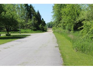 <b>Great Investment Opportunity.  Profitable Family Owned.</b>

40 Pad mobile home park located in the heart of the Orthopedic capital of the world.  

- Private Sewer & Water
- REMC Electric/NIPSCO natural gas/Comcast Cable
- The sewer system has 6 (2000 gal. tanks), with an estimated capacity of 28 GPM.  Each tank also has a leach field.
- Water system:  (2) wells - 4" and 6".
- Pad rent is $240 per month.
- Occupied Lots:  21 lots.
- <b>For financial information, contact the listing Agent.</b>

 - 40 Pad Mobile Home Park
