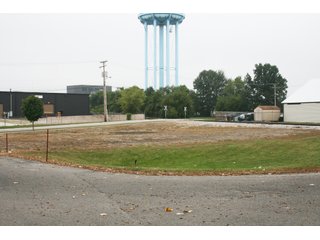 High Visibility with 3 Self-Serve Bays, 2 Automatic Bays and Sweepers. Turn Key Operation with Excellent Traffic Count.  High rating of excellence on maintenance program.  

Also includes an additional adjacent lot.  - Auburn Super Car Wash -  PRICE REDUCED: $275,000 