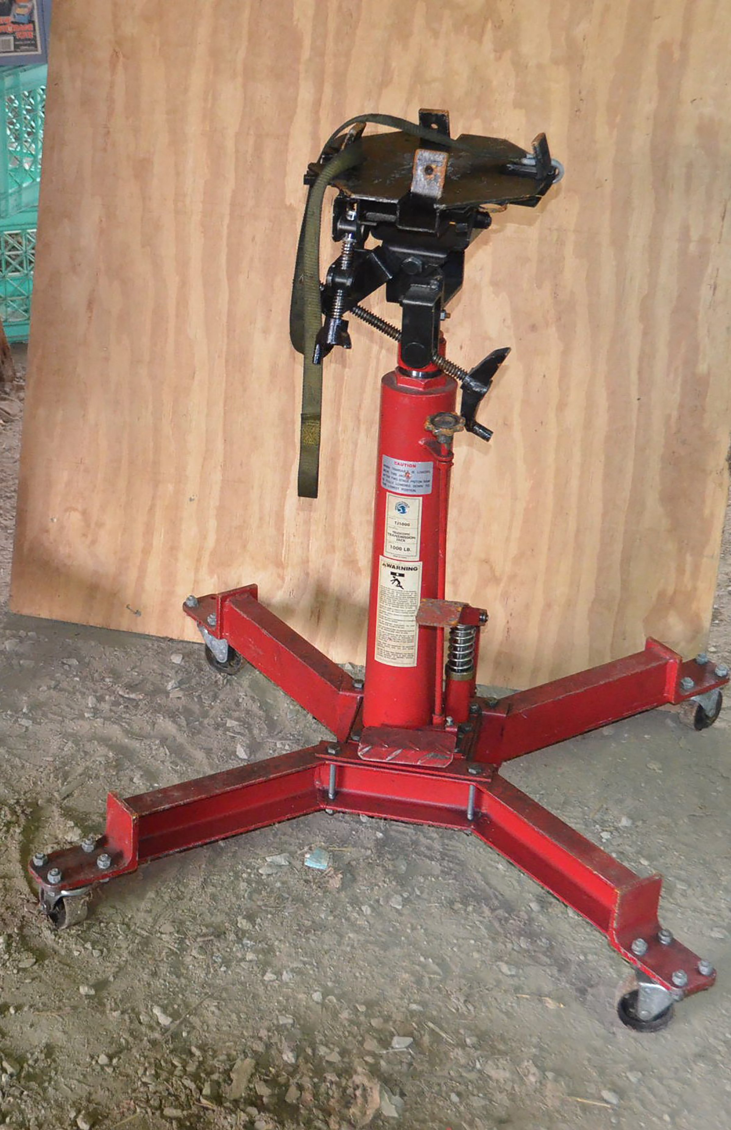 Property photo 120 - QUALITY TOOLS & EQUIPMENT AUCTION IN WHITLEY COUNTY, INDIANA