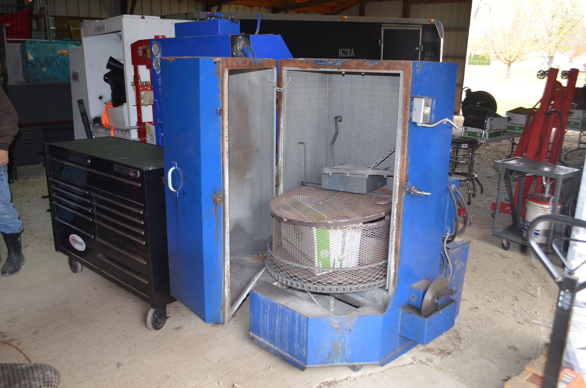 Property photo 24 - QUALITY TOOLS & EQUIPMENT AUCTION IN WHITLEY COUNTY, INDIANA