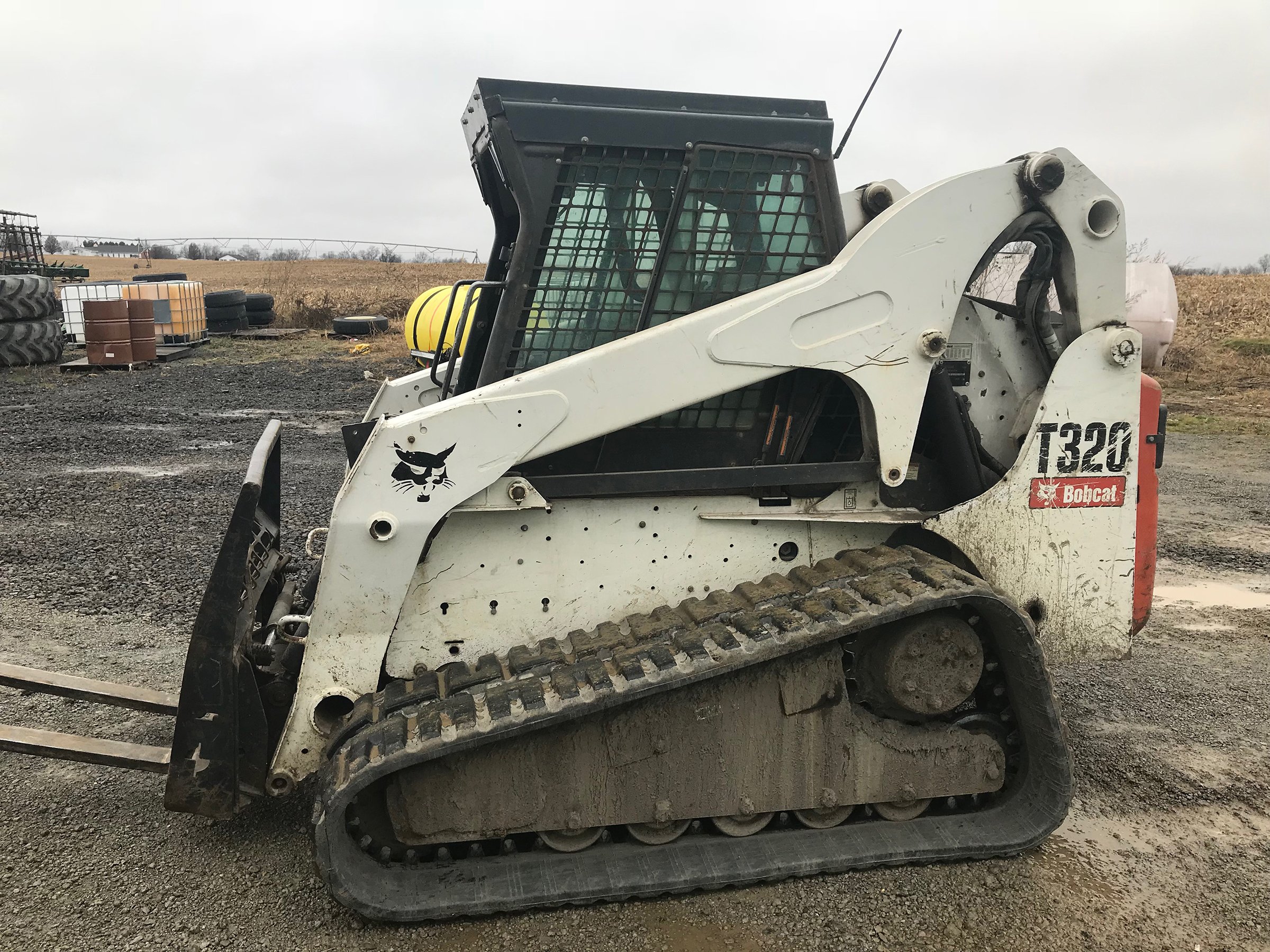 Property photo 64 - ABSOLUTE FARM EQUIPMENT AUCTION IN LAGRANGE COUNTY, INDIANA