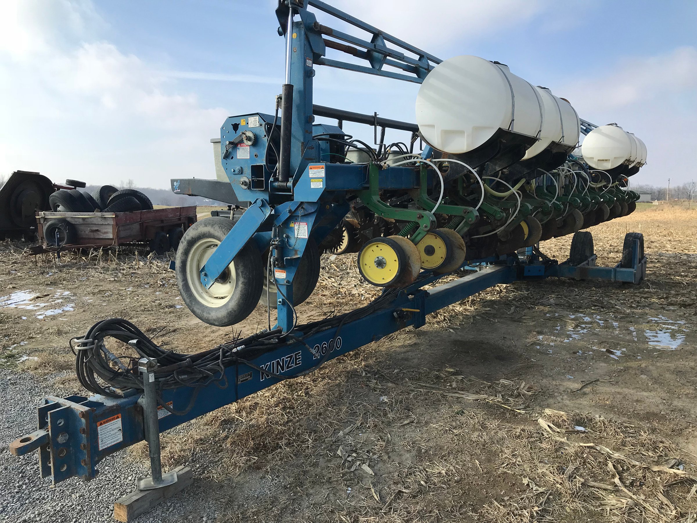 Property photo 38 - ABSOLUTE FARM EQUIPMENT AUCTION IN LAGRANGE COUNTY, INDIANA